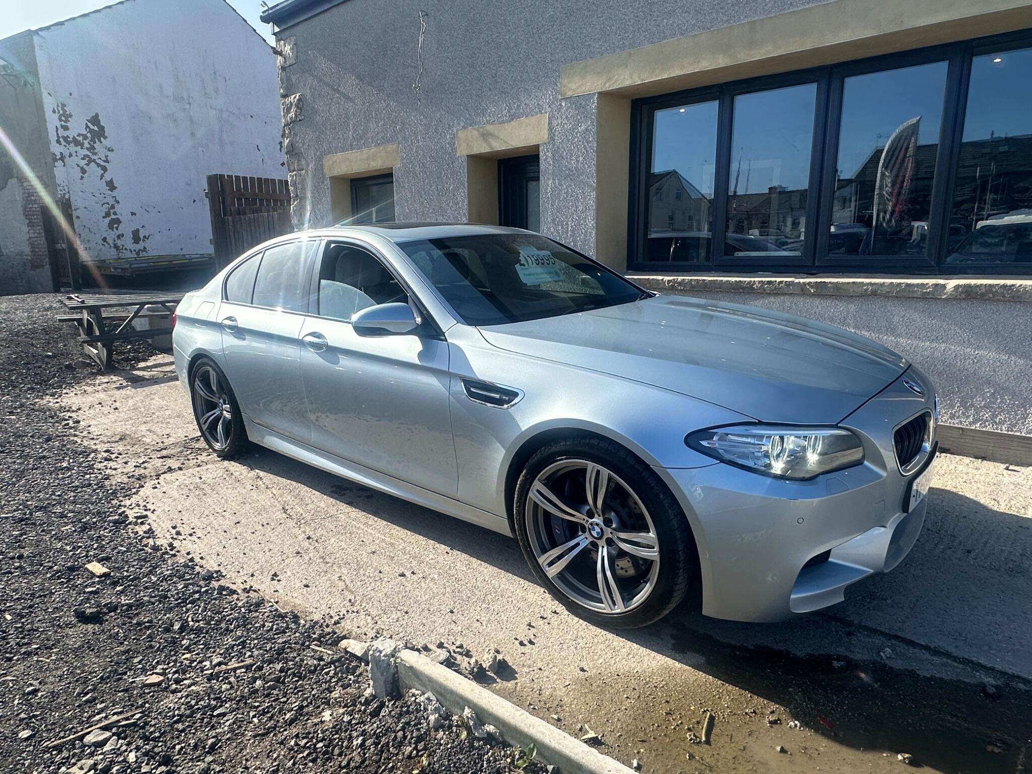 2014 BMW M5 2014 BMW M5