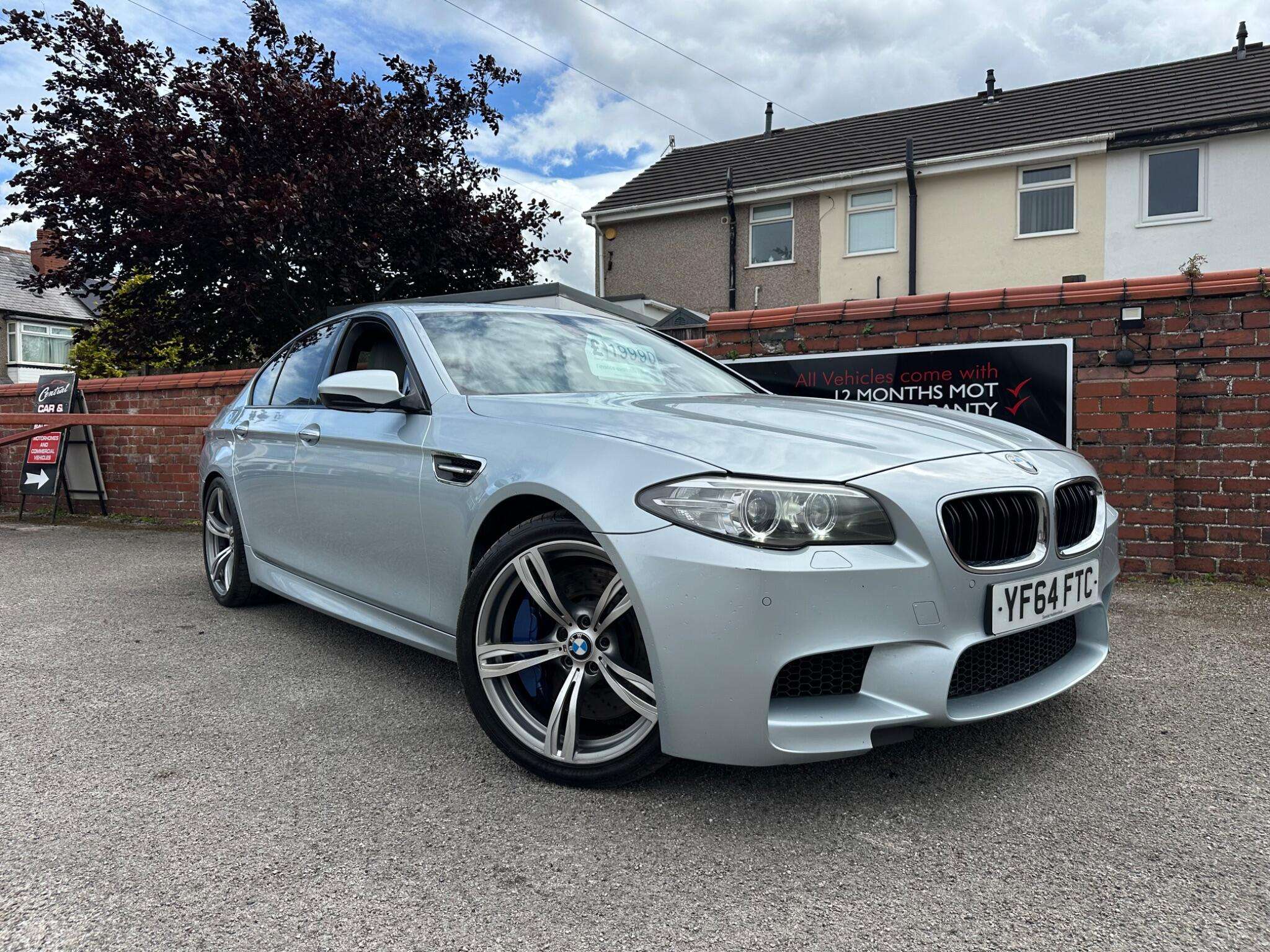 2014 BMW M5 2014 BMW M5