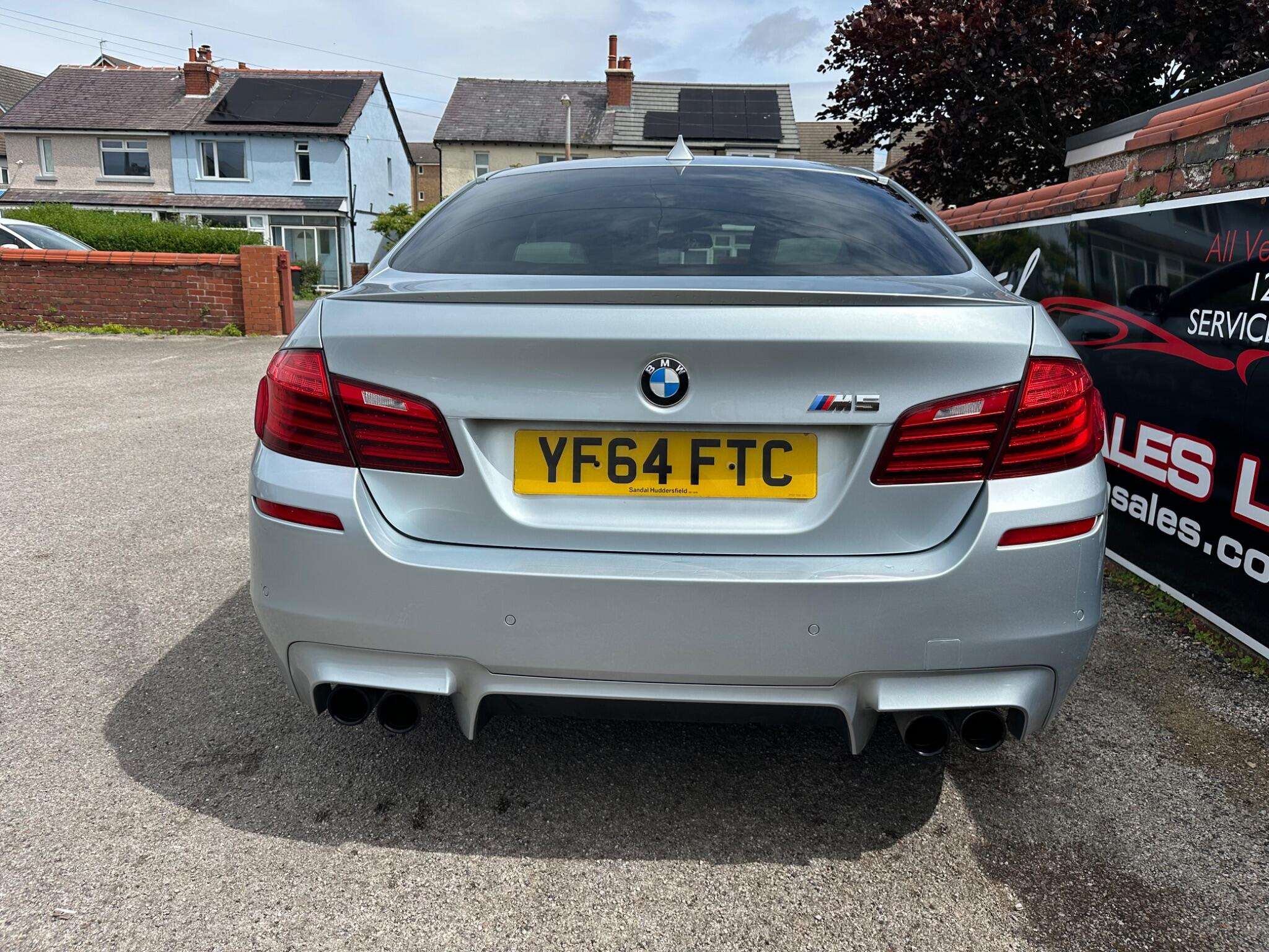 2014 BMW M5 2014 BMW M5