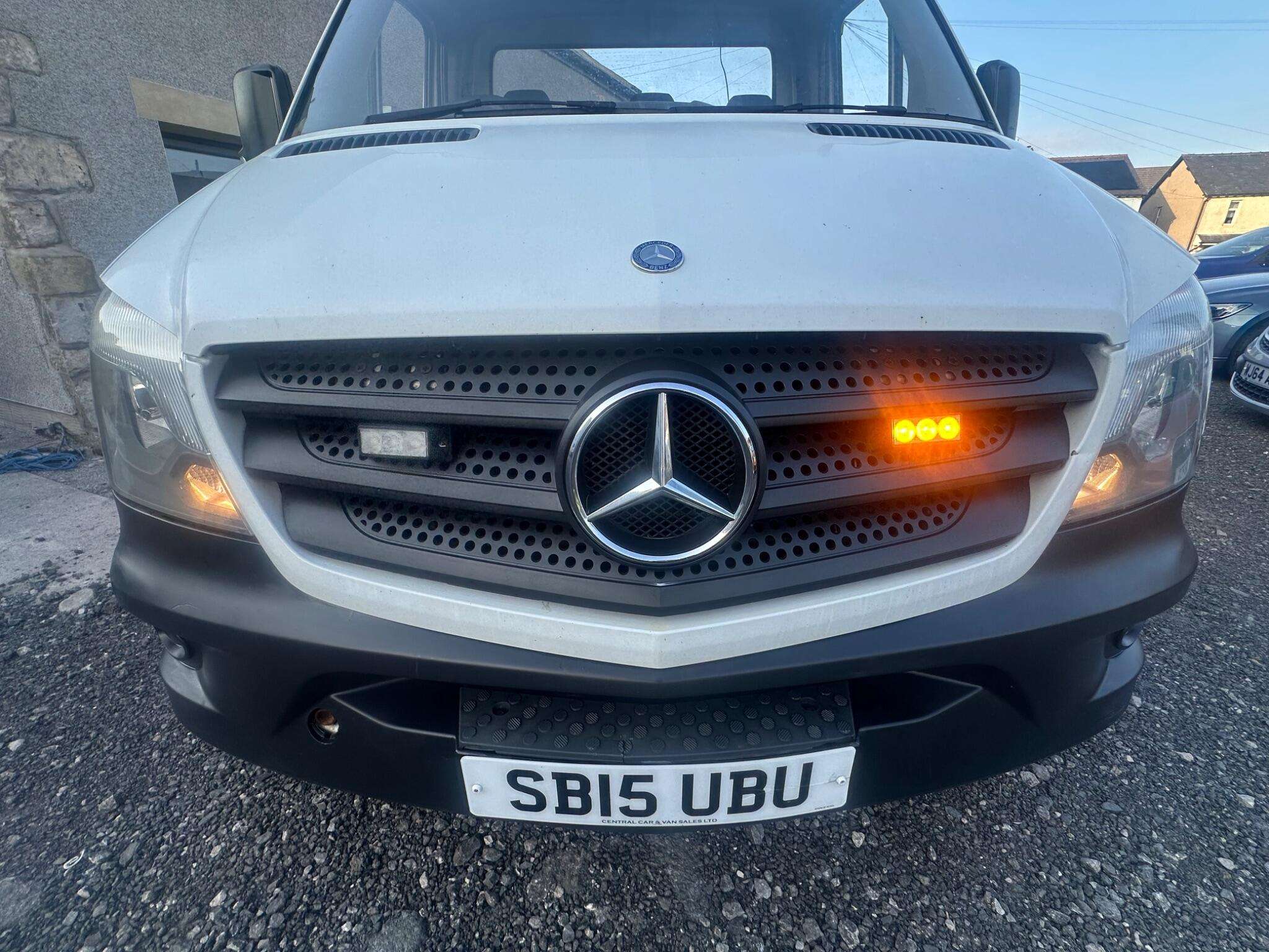 A 2015 MERCEDES-BENZ SPRINTER 313 CDI 129BHP RECOVERY TRUCK A 2015 MERCEDES-BENZ SPRINTER 313 CDI 129BHP RECOVERY TRUCK