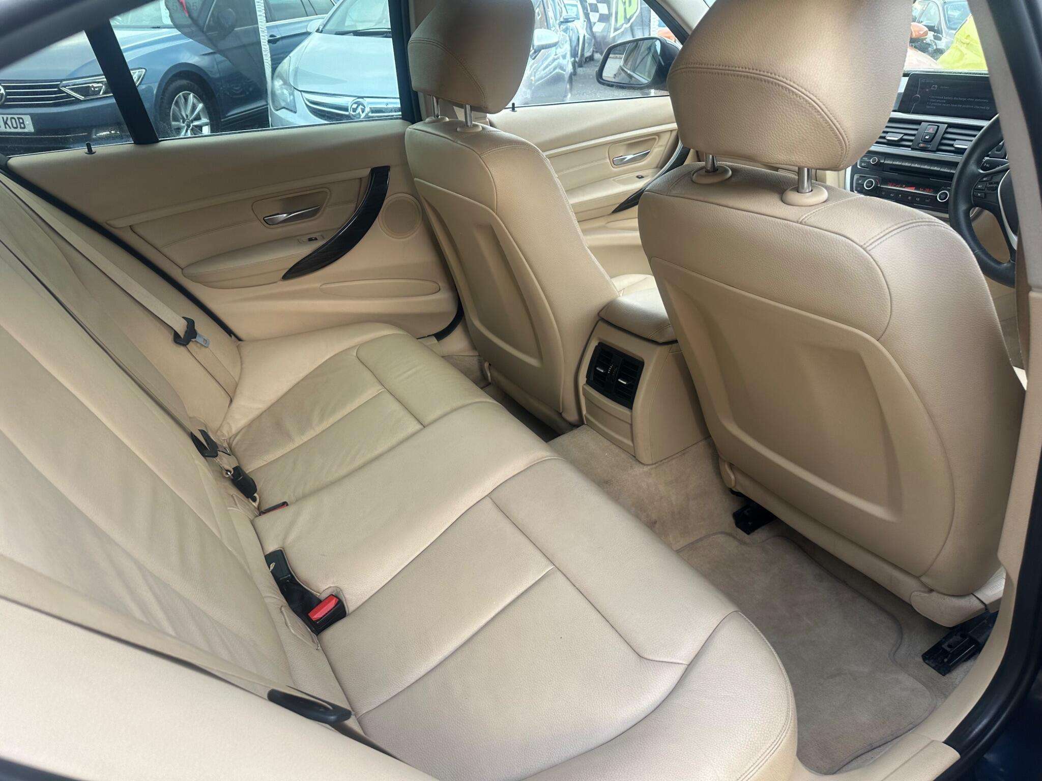 2012 BMW 3 SERIES 2012 BMW 3 SERIES