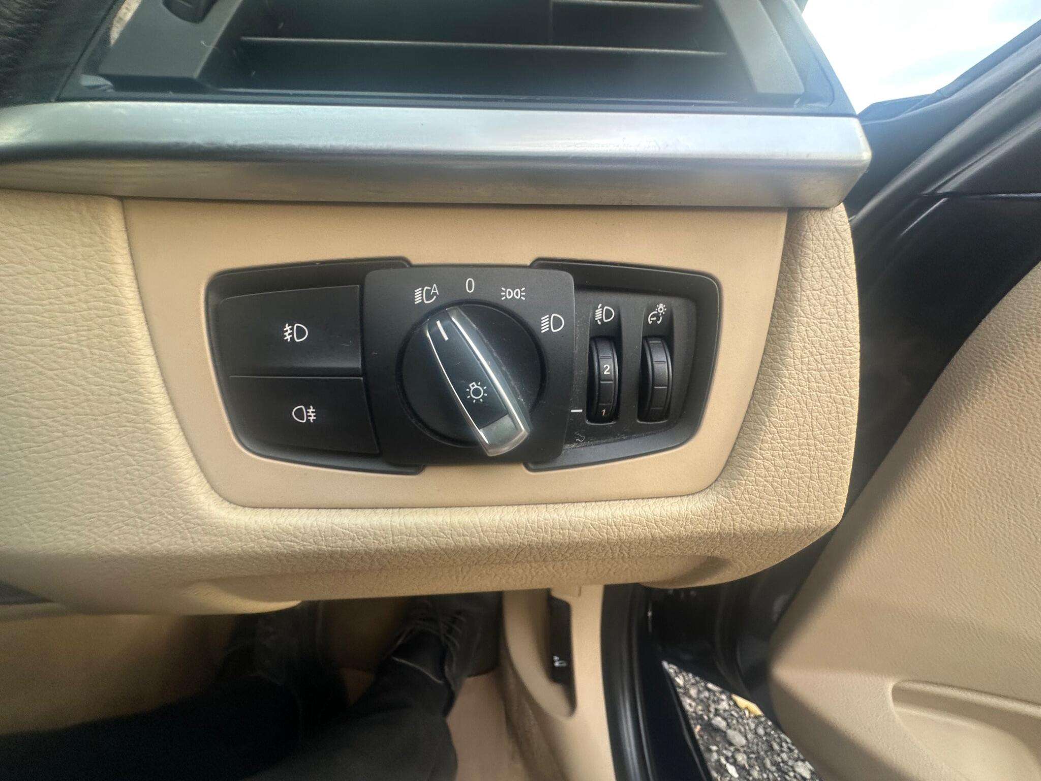 2012 BMW 3 SERIES 2012 BMW 3 SERIES