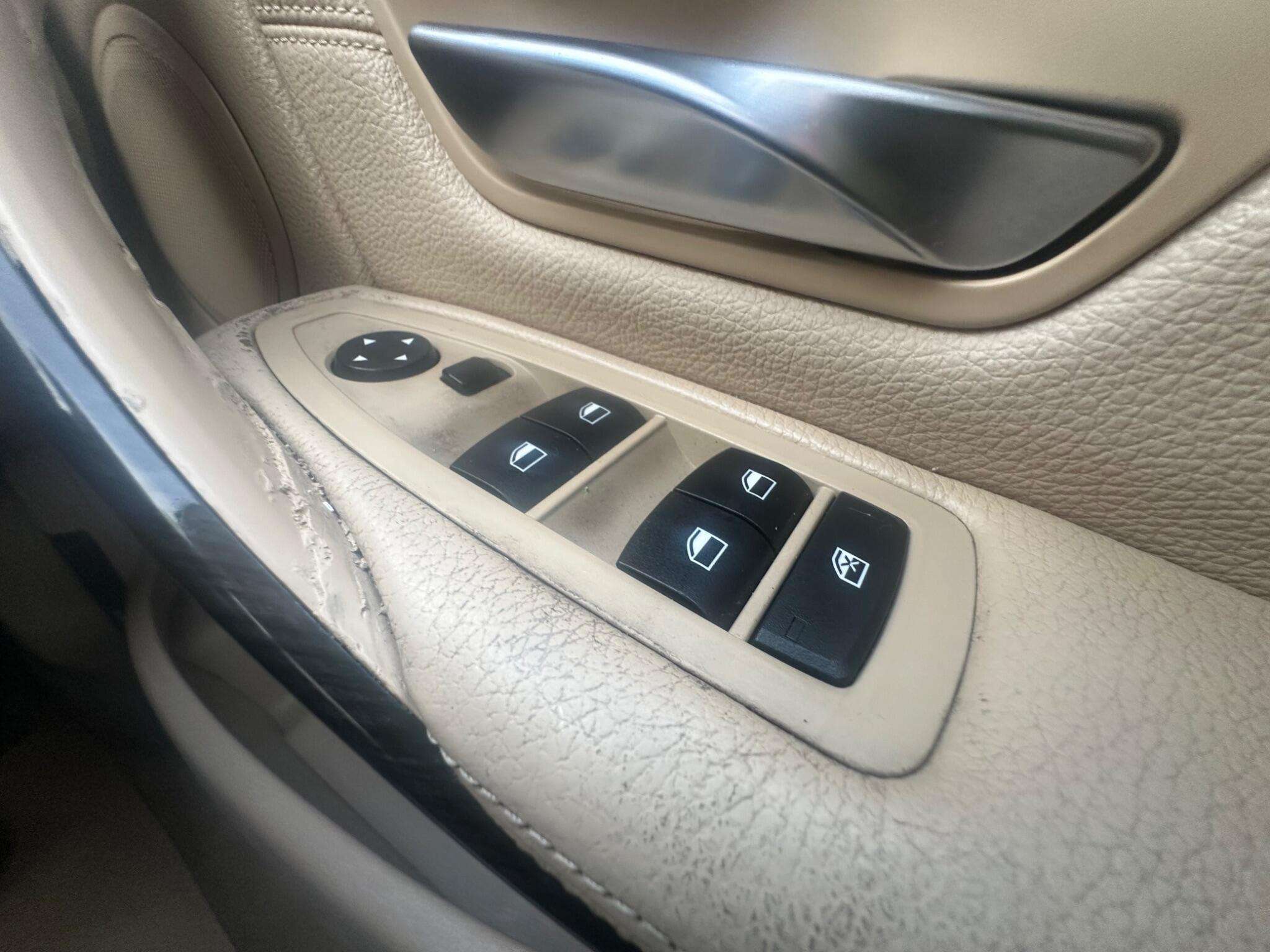 2012 BMW 3 SERIES 2012 BMW 3 SERIES