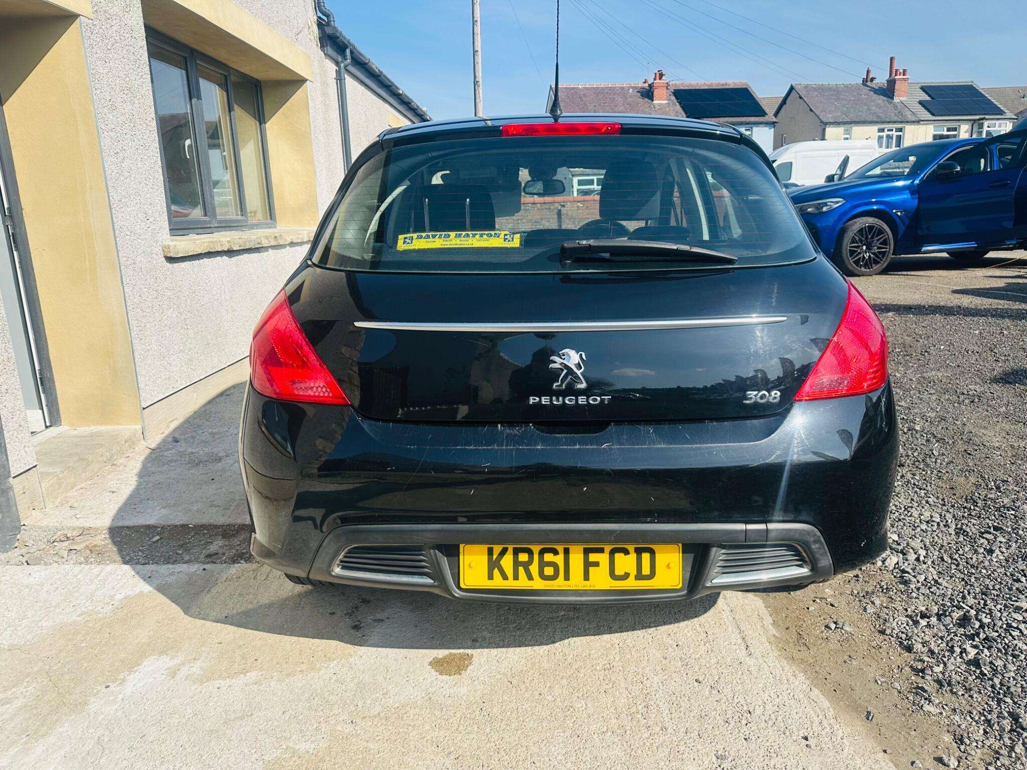 A 2012 PEUGEOT 308 1.6 HDi Active Hatchback 5dr Diesel Manual Euro 5 (92 ps) A 2012 PEUGEOT 308 1.6 HDi Active Hatchback 5dr Diesel Manual Euro 5 (92 ps)