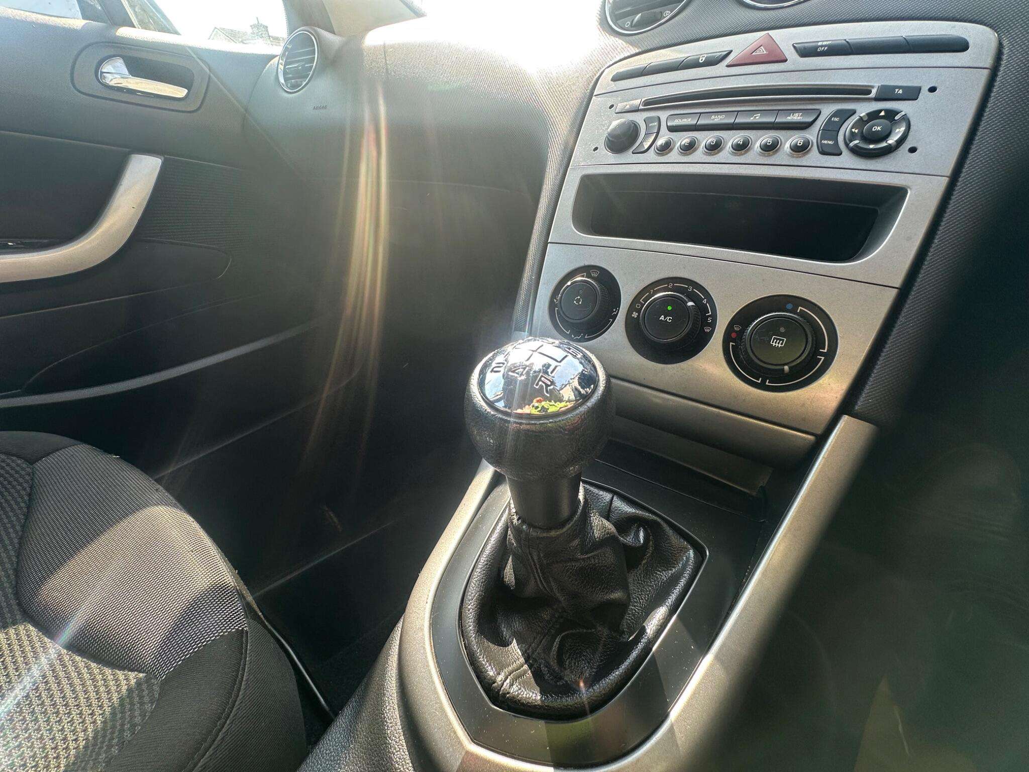 2012 PEUGEOT 308 2012 PEUGEOT 308