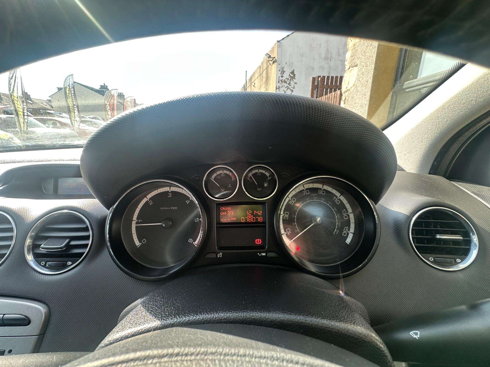 2012 PEUGEOT 308 2012 PEUGEOT 308