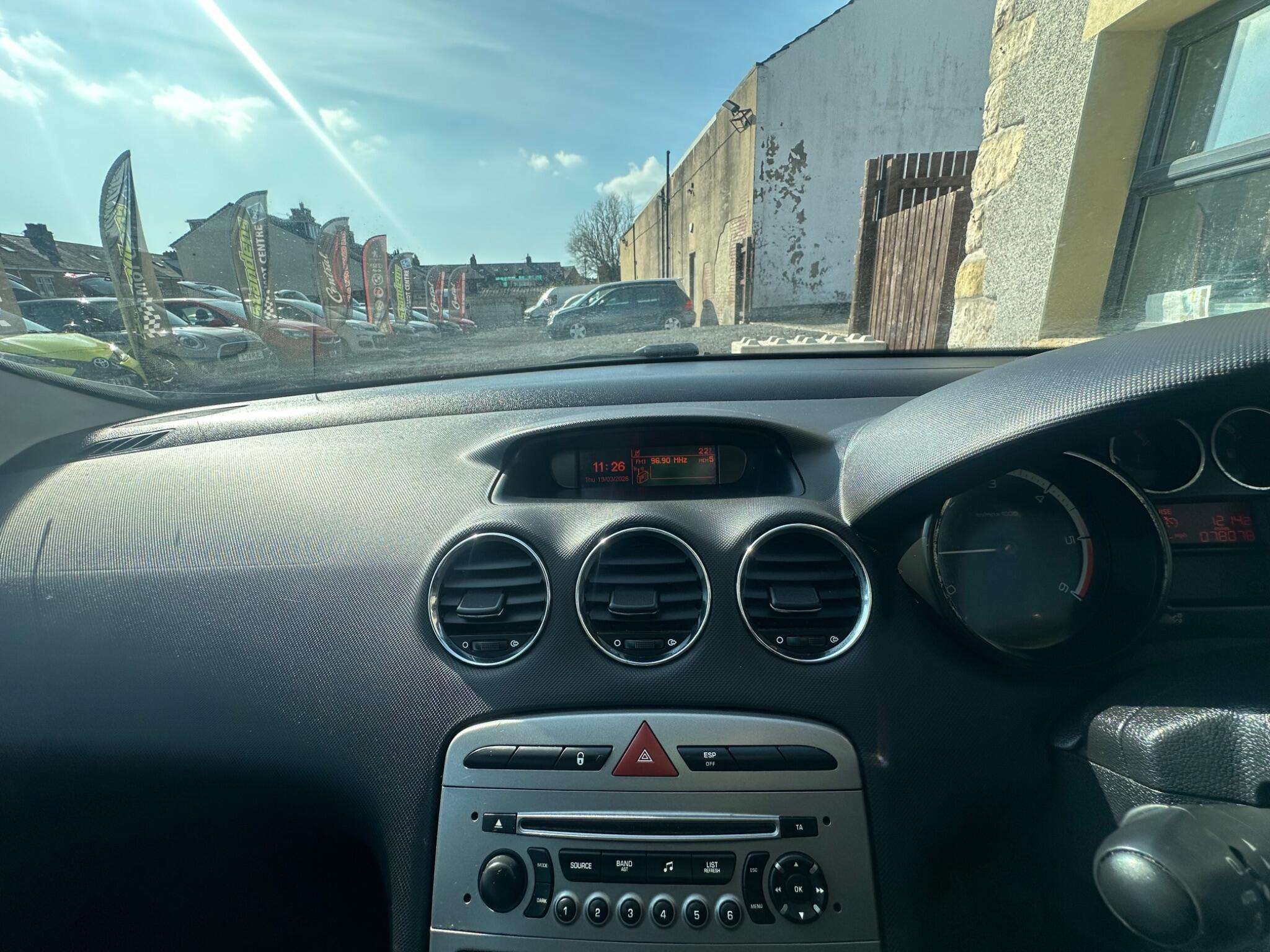 2012 PEUGEOT 308 2012 PEUGEOT 308