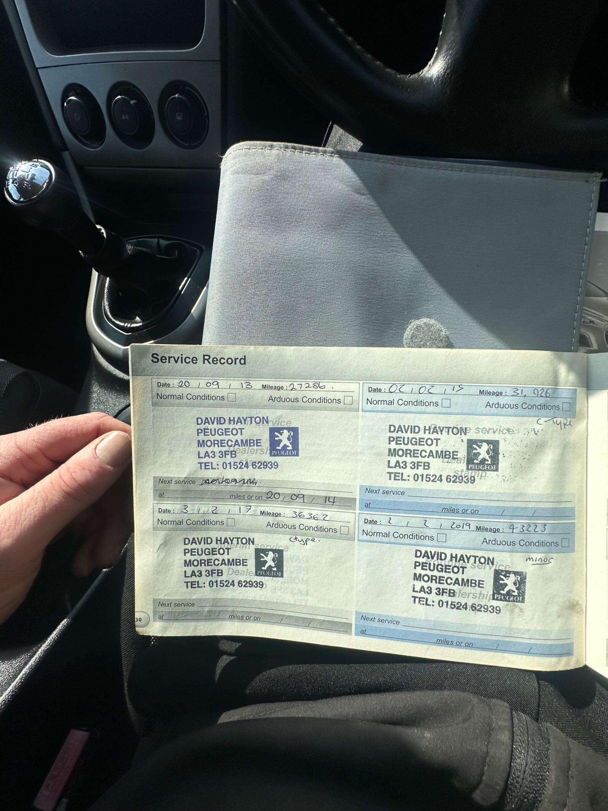 2012 PEUGEOT 308 2012 PEUGEOT 308