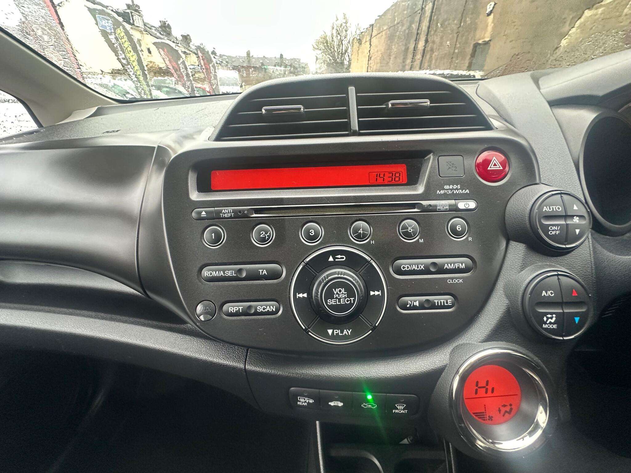 2013 HONDA JAZZ 2013 HONDA JAZZ