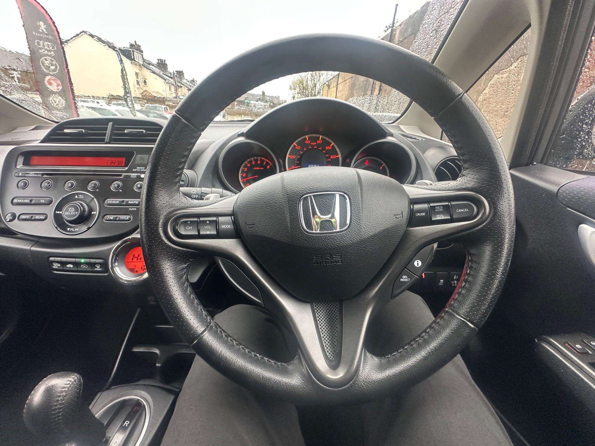 2013 HONDA JAZZ 2013 HONDA JAZZ