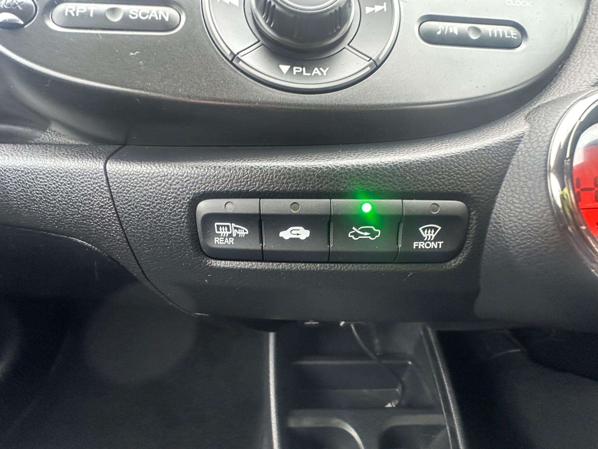 2013 HONDA JAZZ 2013 HONDA JAZZ