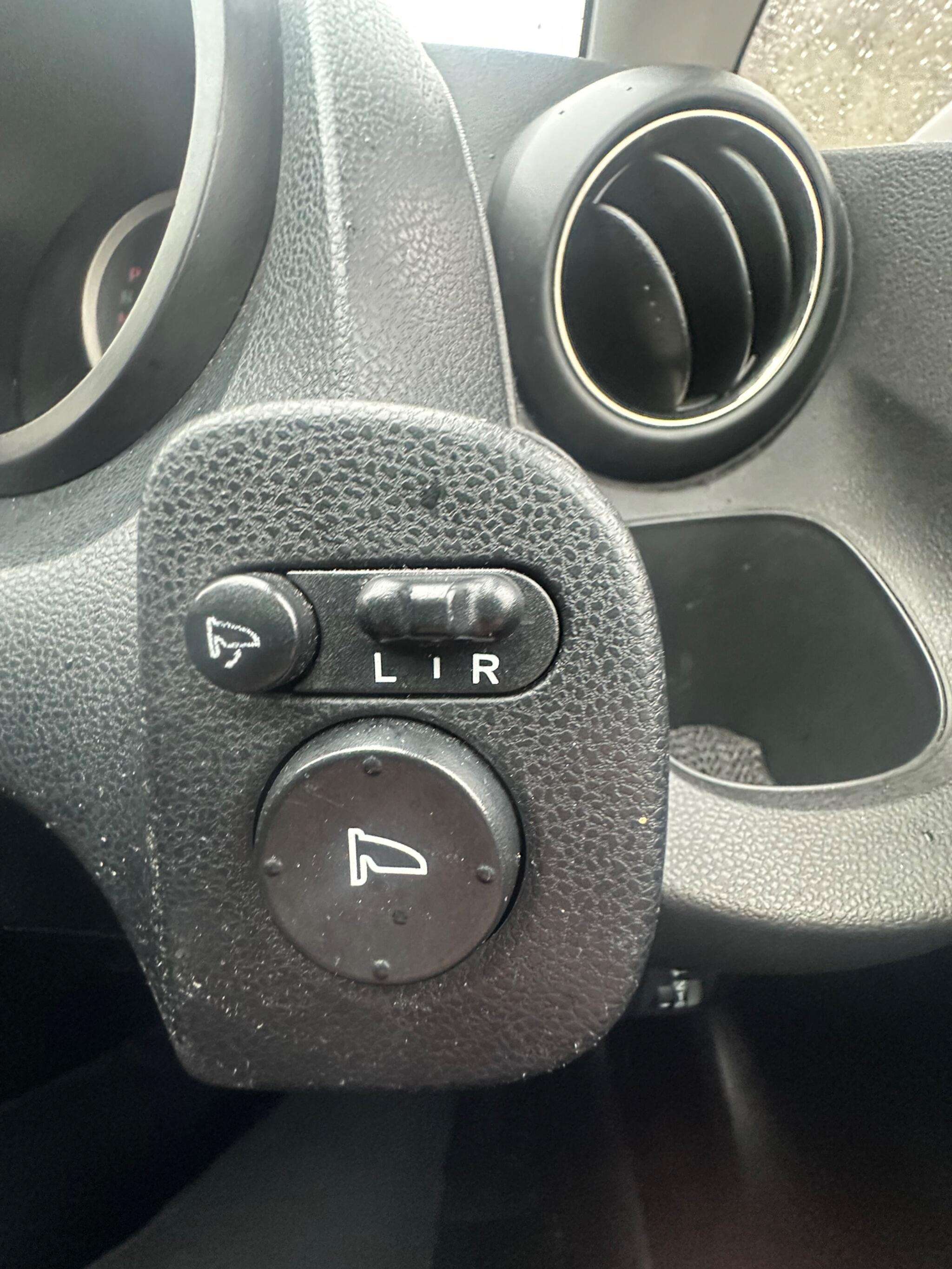 2013 HONDA JAZZ 2013 HONDA JAZZ