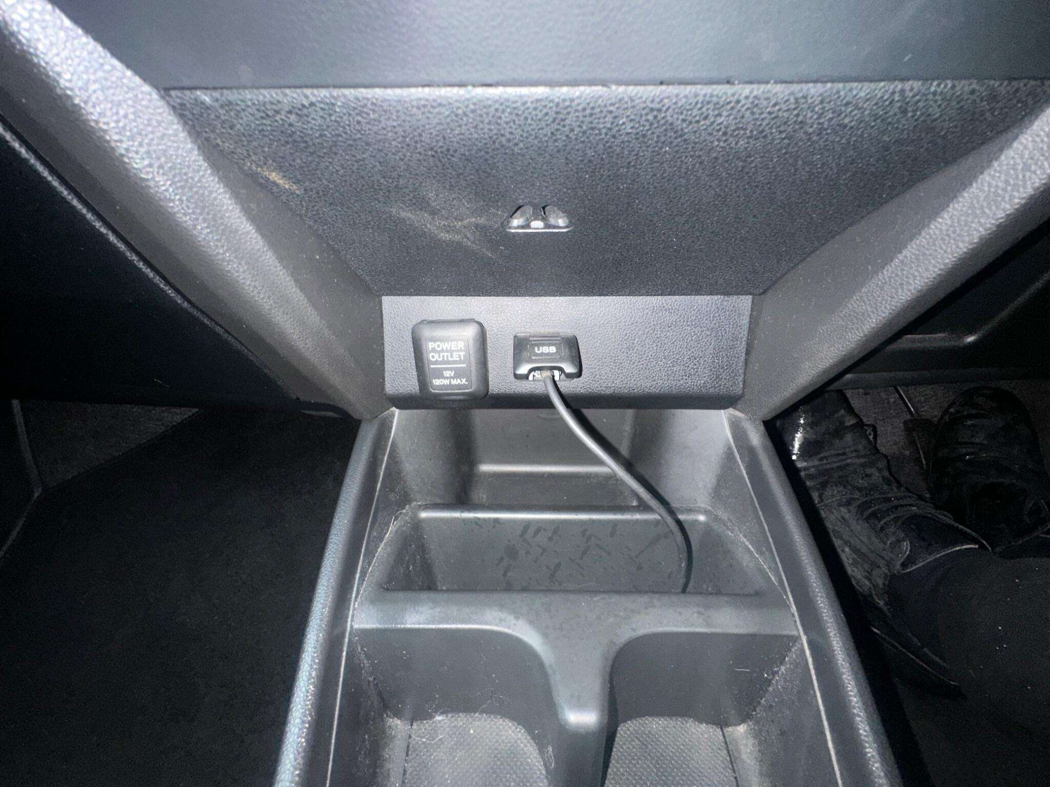 2013 HONDA JAZZ 2013 HONDA JAZZ