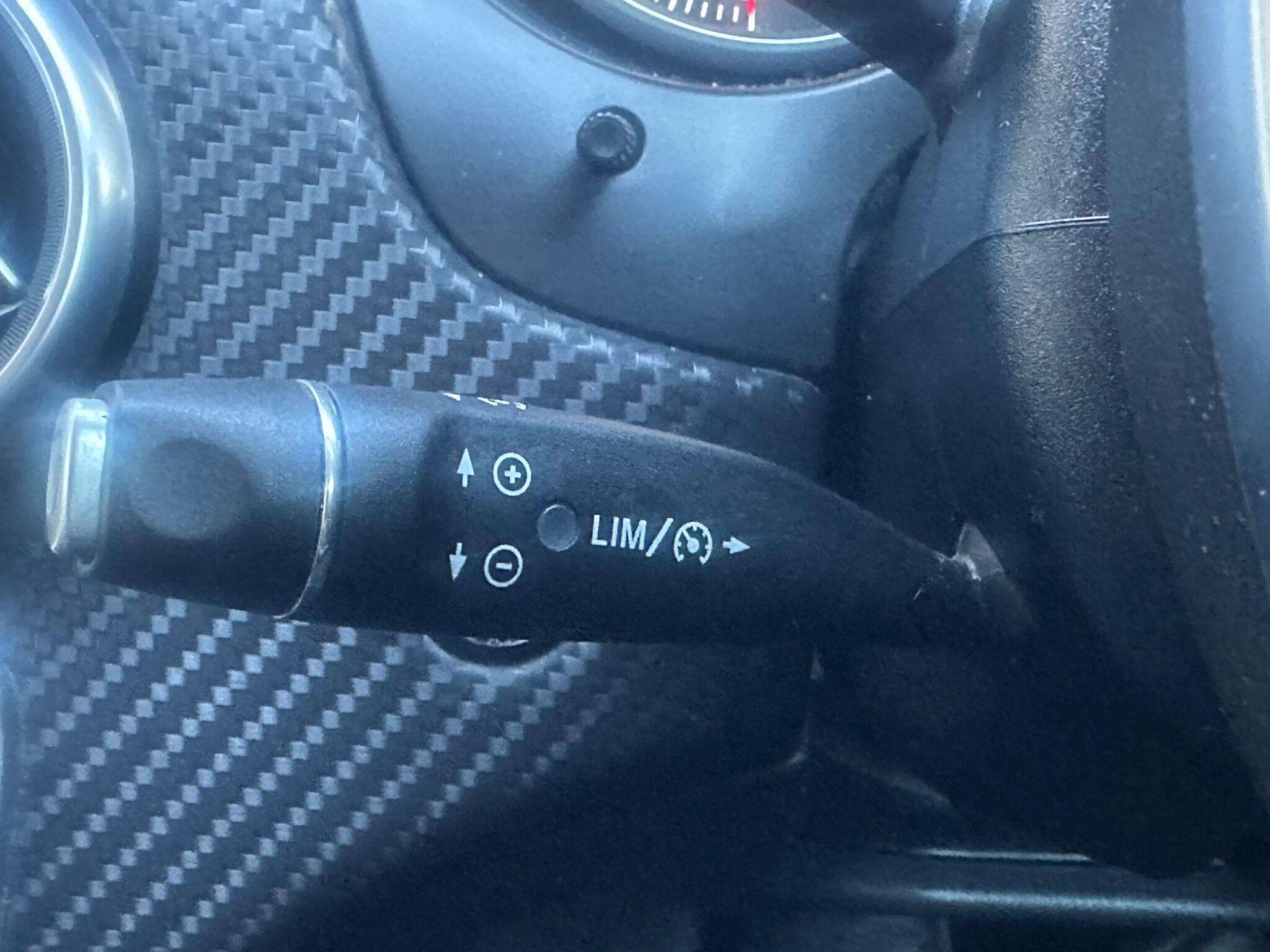 2018 MERCEDES-BENZ A CLASS 2018 MERCEDES-BENZ A CLASS