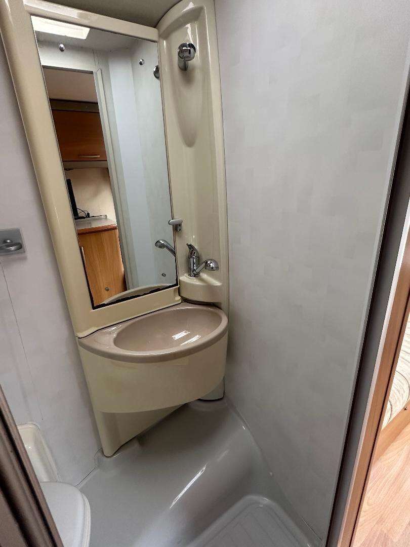 2008 SWIFT LIFESTYLE 630 2008 SWIFT LIFESTYLE 630