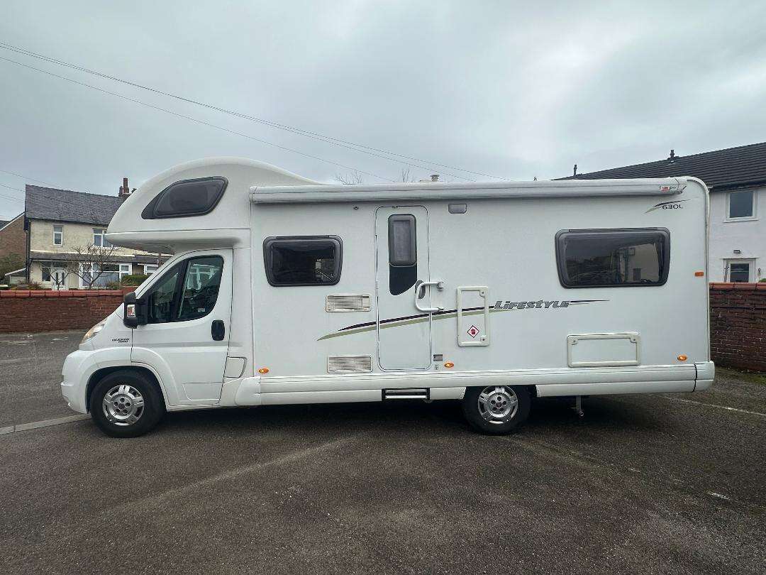 A 2008 SWIFT LIFESTYLE 630 Lifestyle 630L 6 Berth A 2008 SWIFT LIFESTYLE 630 Lifestyle 630L 6 Berth