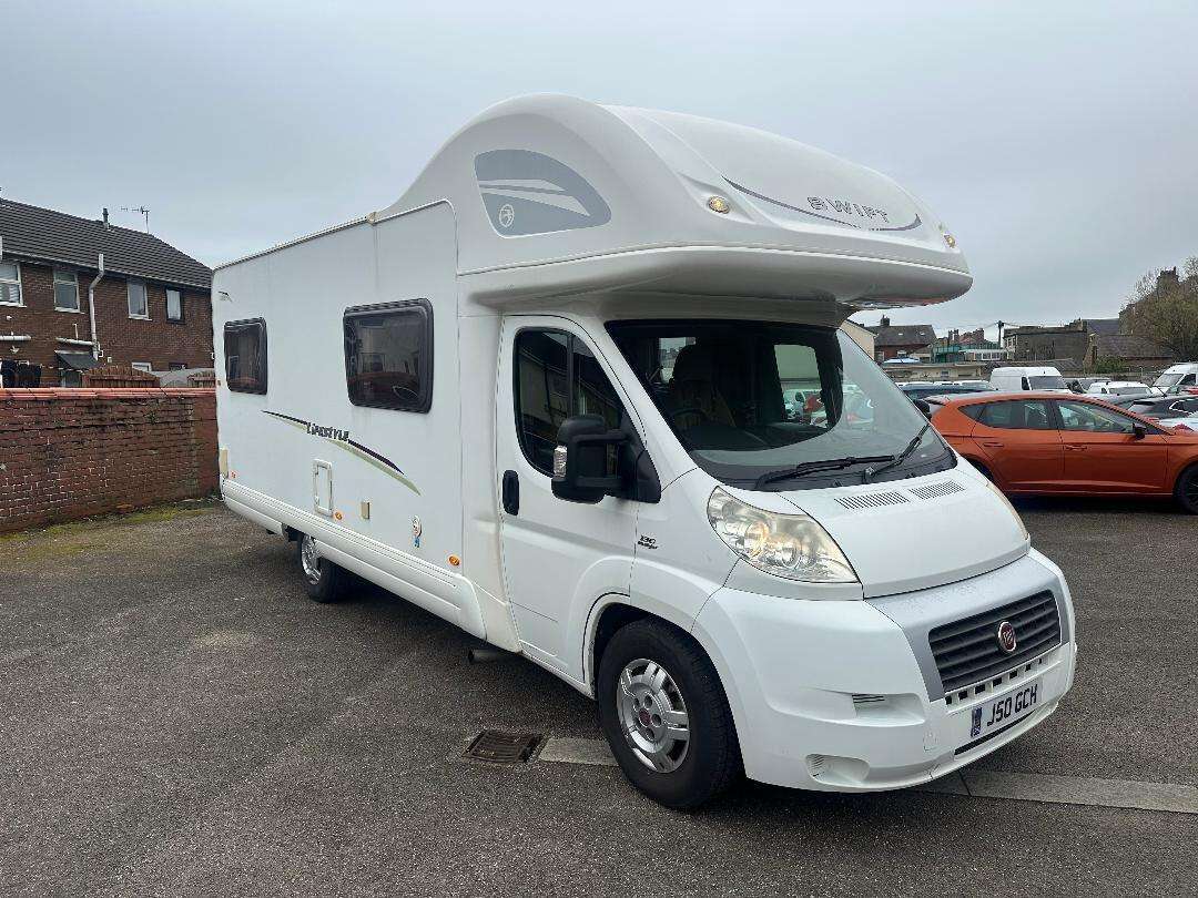A 2008 SWIFT LIFESTYLE 630 Lifestyle 630L 6 Berth A 2008 SWIFT LIFESTYLE 630 Lifestyle 630L 6 Berth
