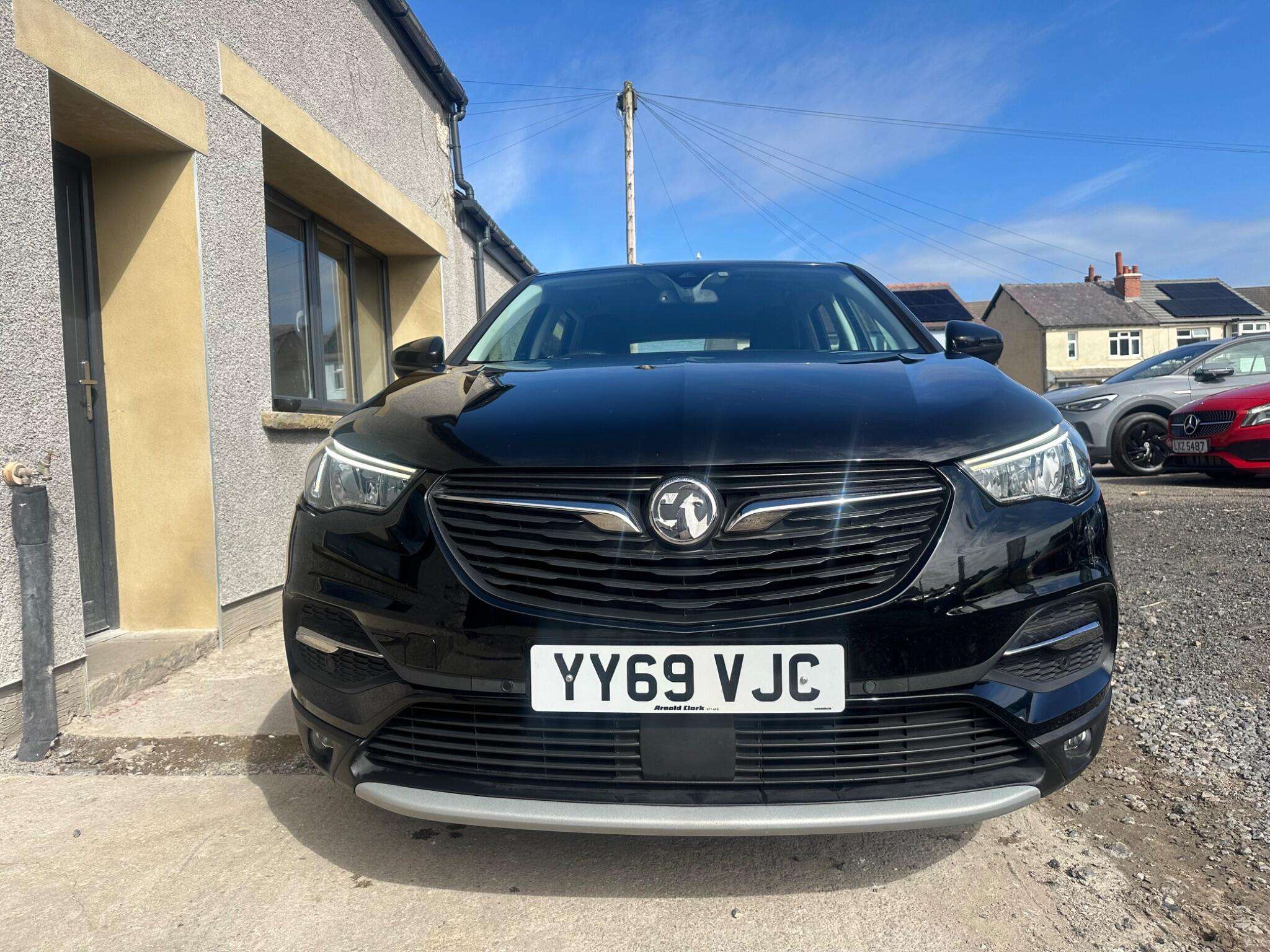 A 2019 VAUXHALL GRANDLAND X 1.2 Turbo Business Edition Nav SUV 5dr Petrol Auto Euro 6 (s/s) (130 ps) A 2019 VAUXHALL GRANDLAND X 1.2 Turbo Business Edition Nav SUV 5dr Petrol Auto Euro 6 (s/s) (130 ps)