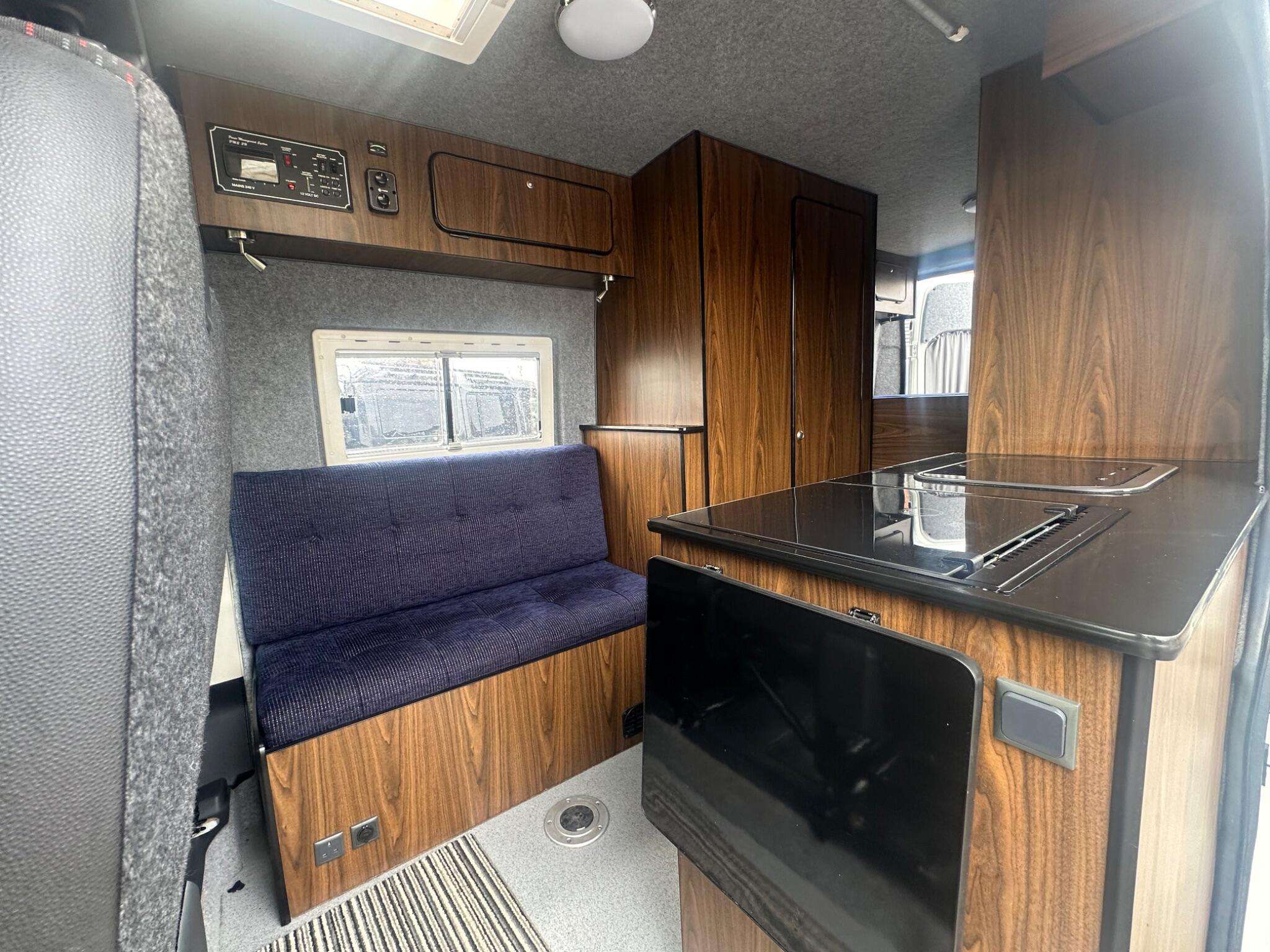 2015 AVA LEISURE STATESMAN 2015 AVA LEISURE STATESMAN