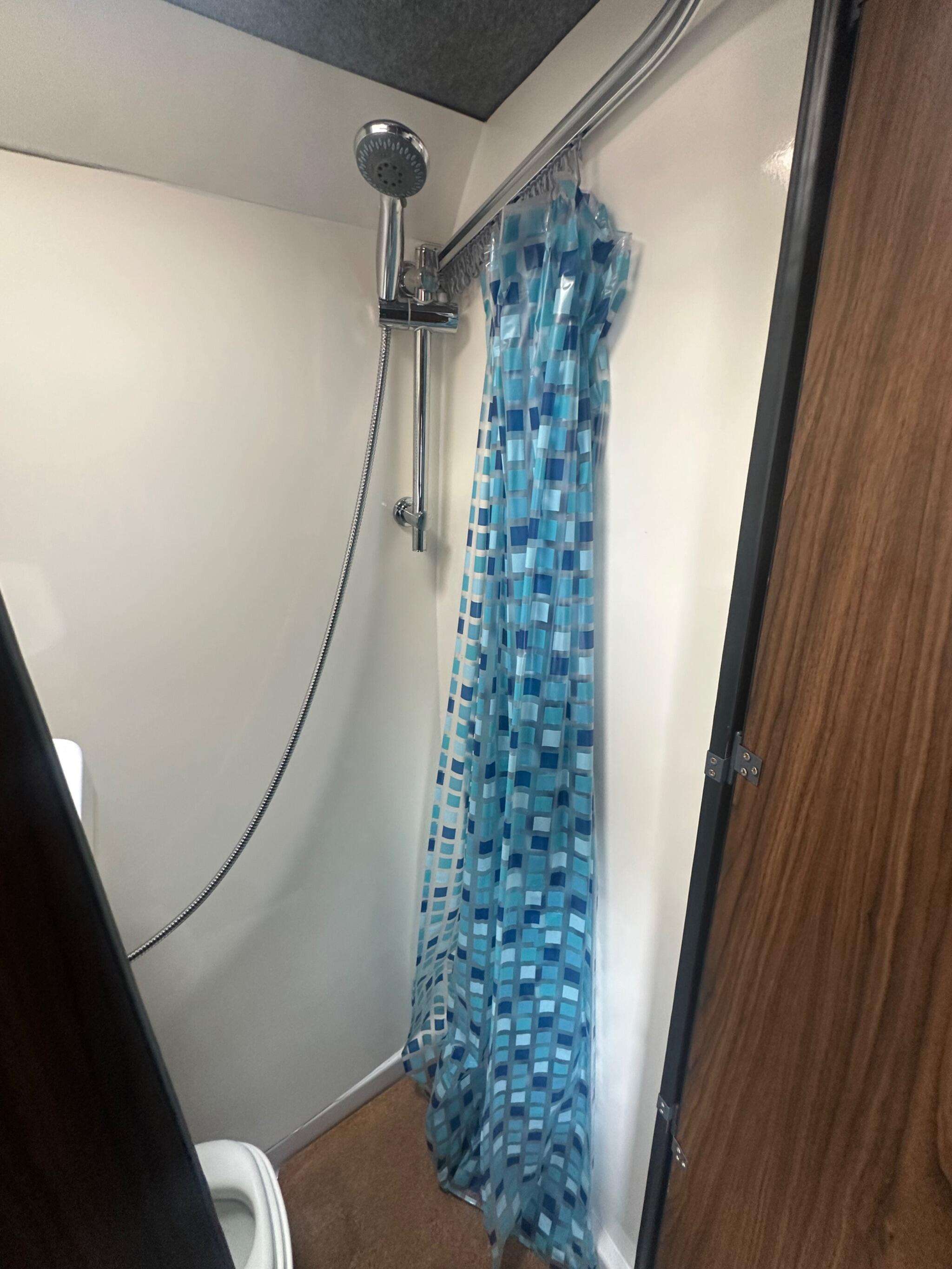 2015 AVA LEISURE STATESMAN 2015 AVA LEISURE STATESMAN