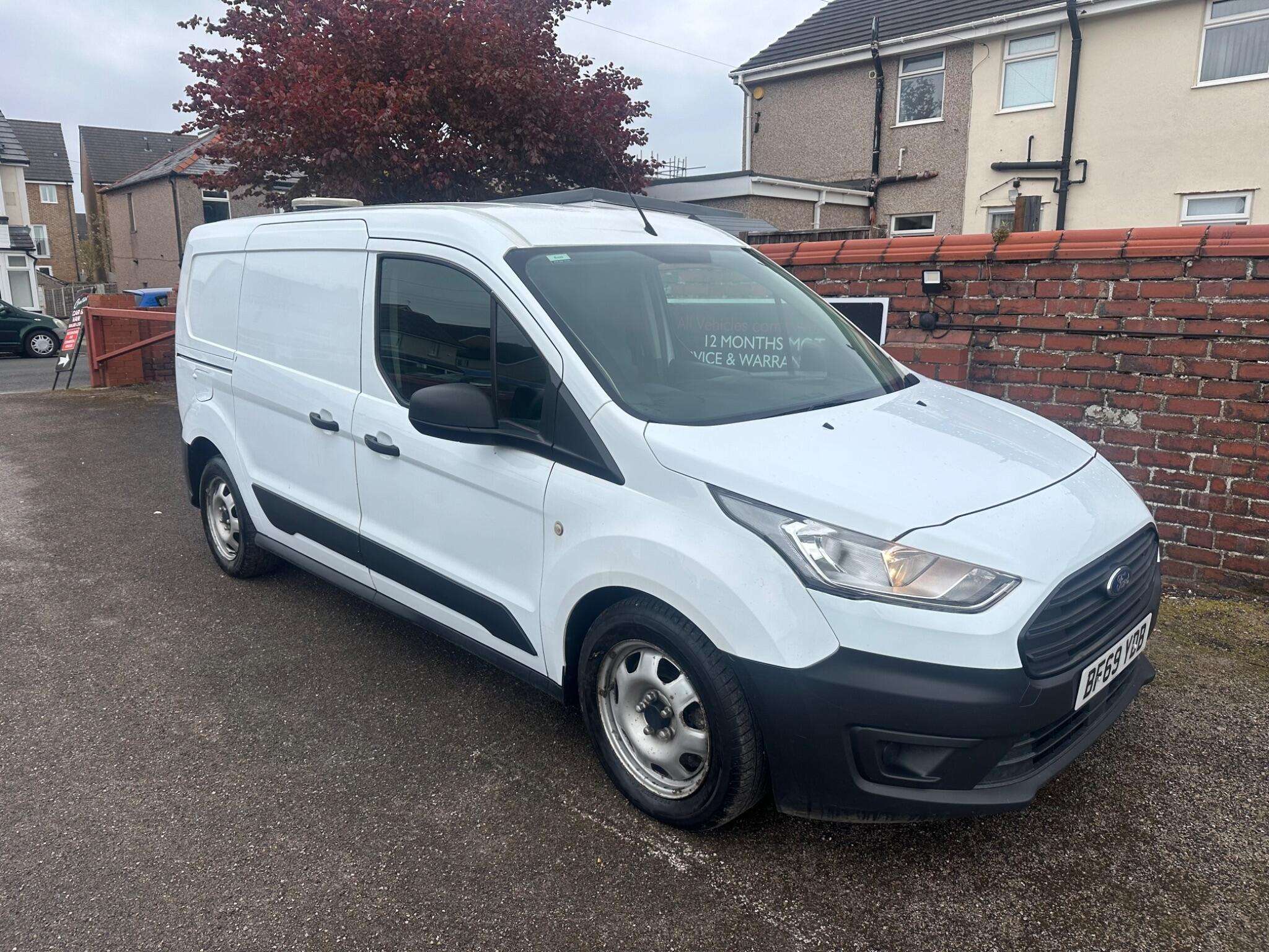 A 2019 FORD TRANSIT CONNECT 1.5 230 EcoBlue Leader Crew Van Double Cab 6dr Diesel Manual L2 Euro 6 (s/s A 2019 FORD TRANSIT CONNECT 1.5 230 EcoBlue Leader Crew Van Double Cab 6dr Diesel Manual L2 Euro 6 (s/s