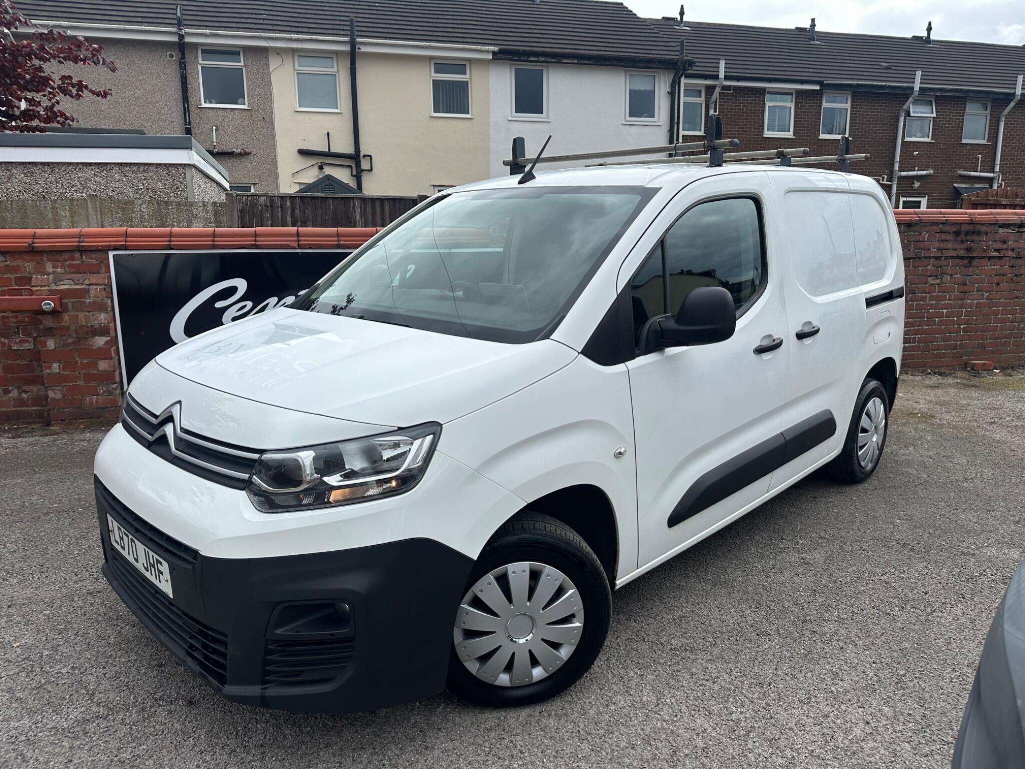 A 2020 CITROEN BERLINGO 1.5 BlueHDi 650 Enterprise M Panel Van 5dr Diesel Manual SWB Euro 6 (s/s) ( A 2020 CITROEN BERLINGO 1.5 BlueHDi 650 Enterprise M Panel Van 5dr Diesel Manual SWB Euro 6 (s/s) (