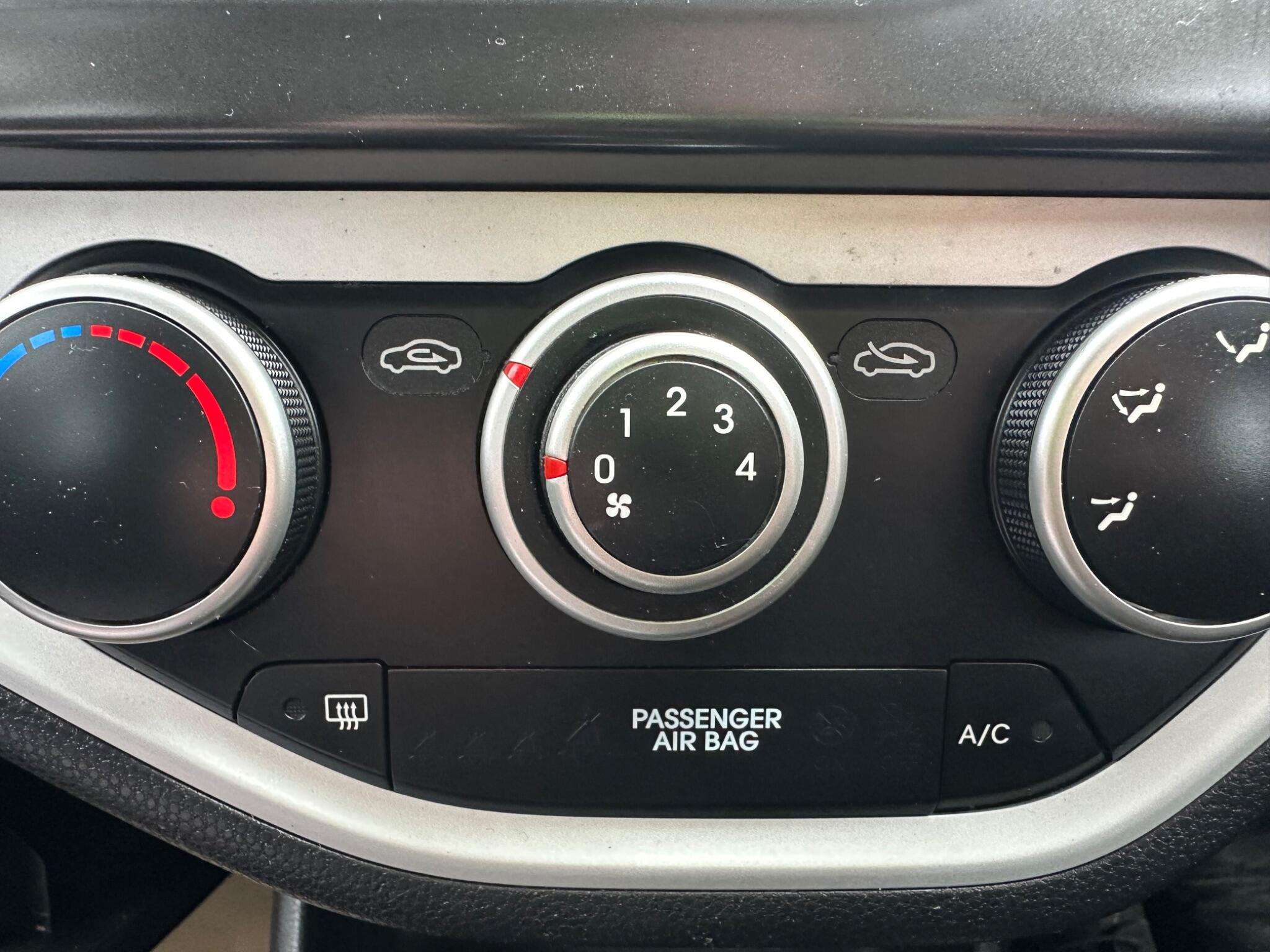 2013 KIA PICANTO 2013 KIA PICANTO
