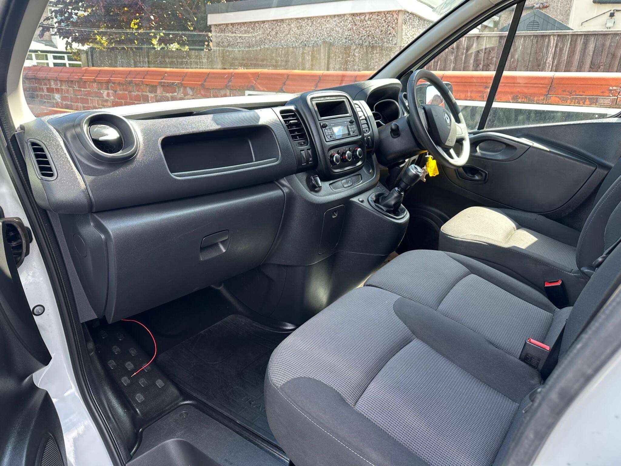 2021 RENAULT TRAFIC 2021 RENAULT TRAFIC