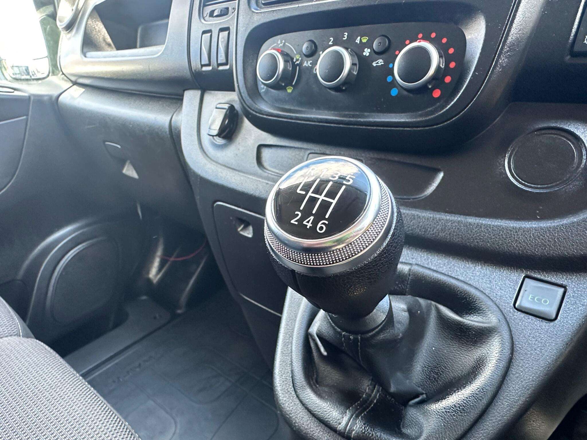 2021 RENAULT TRAFIC 2021 RENAULT TRAFIC