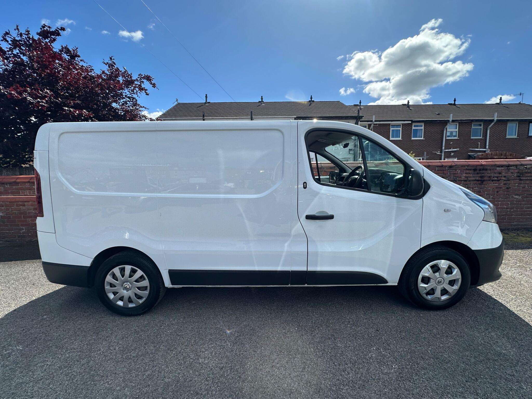 2021 RENAULT TRAFIC 2021 RENAULT TRAFIC