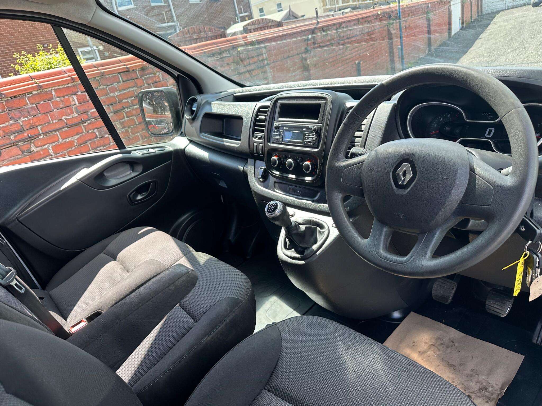 2021 RENAULT TRAFIC 2021 RENAULT TRAFIC