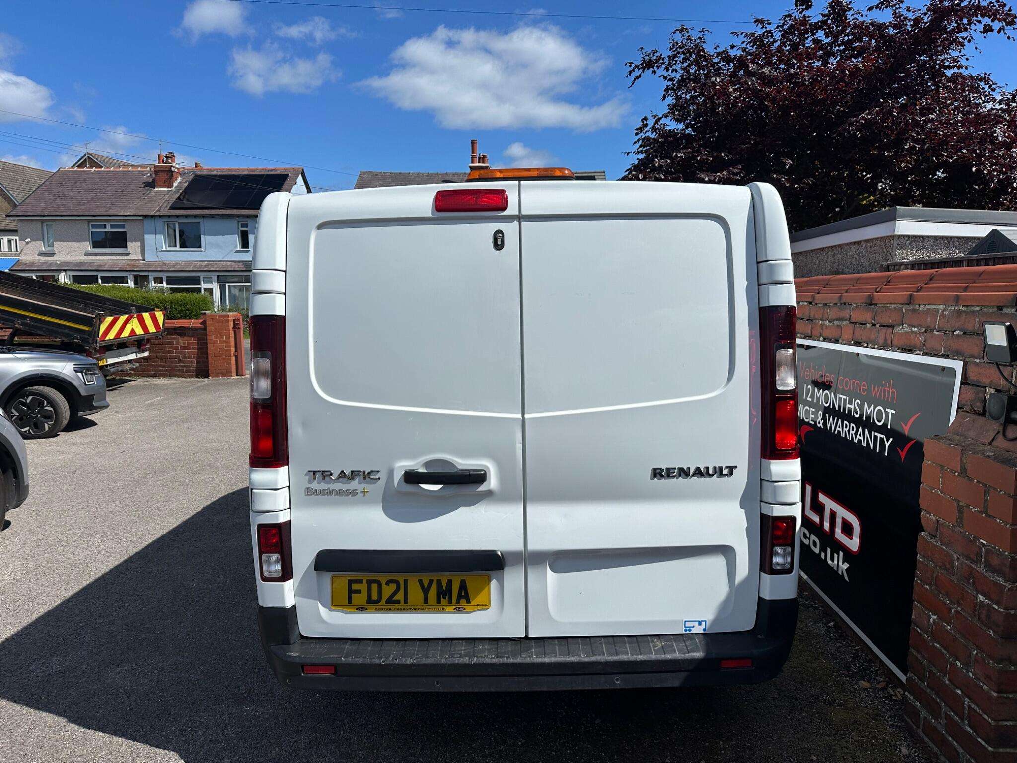 2021 RENAULT TRAFIC 2021 RENAULT TRAFIC