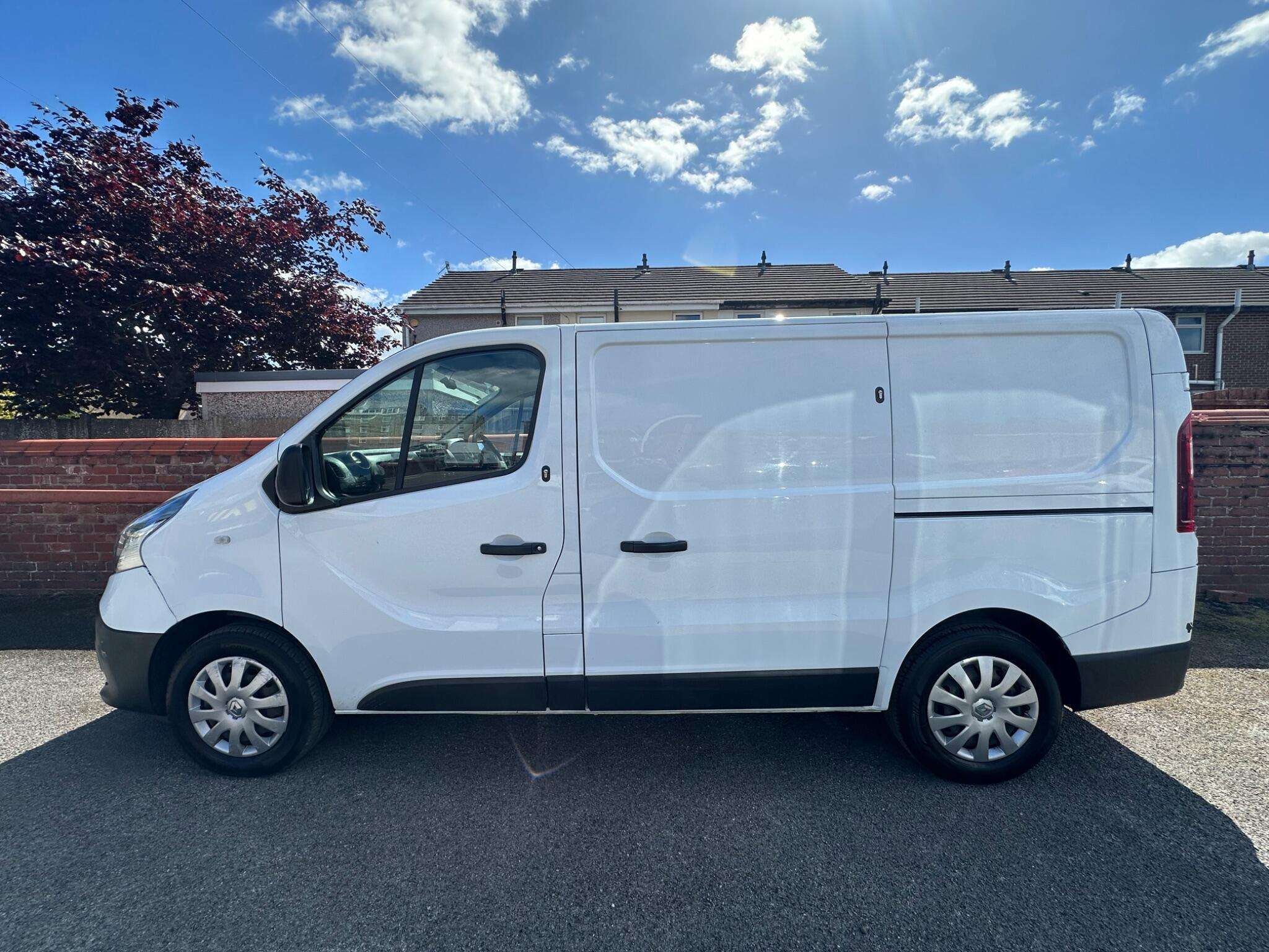 2021 RENAULT TRAFIC 2021 RENAULT TRAFIC