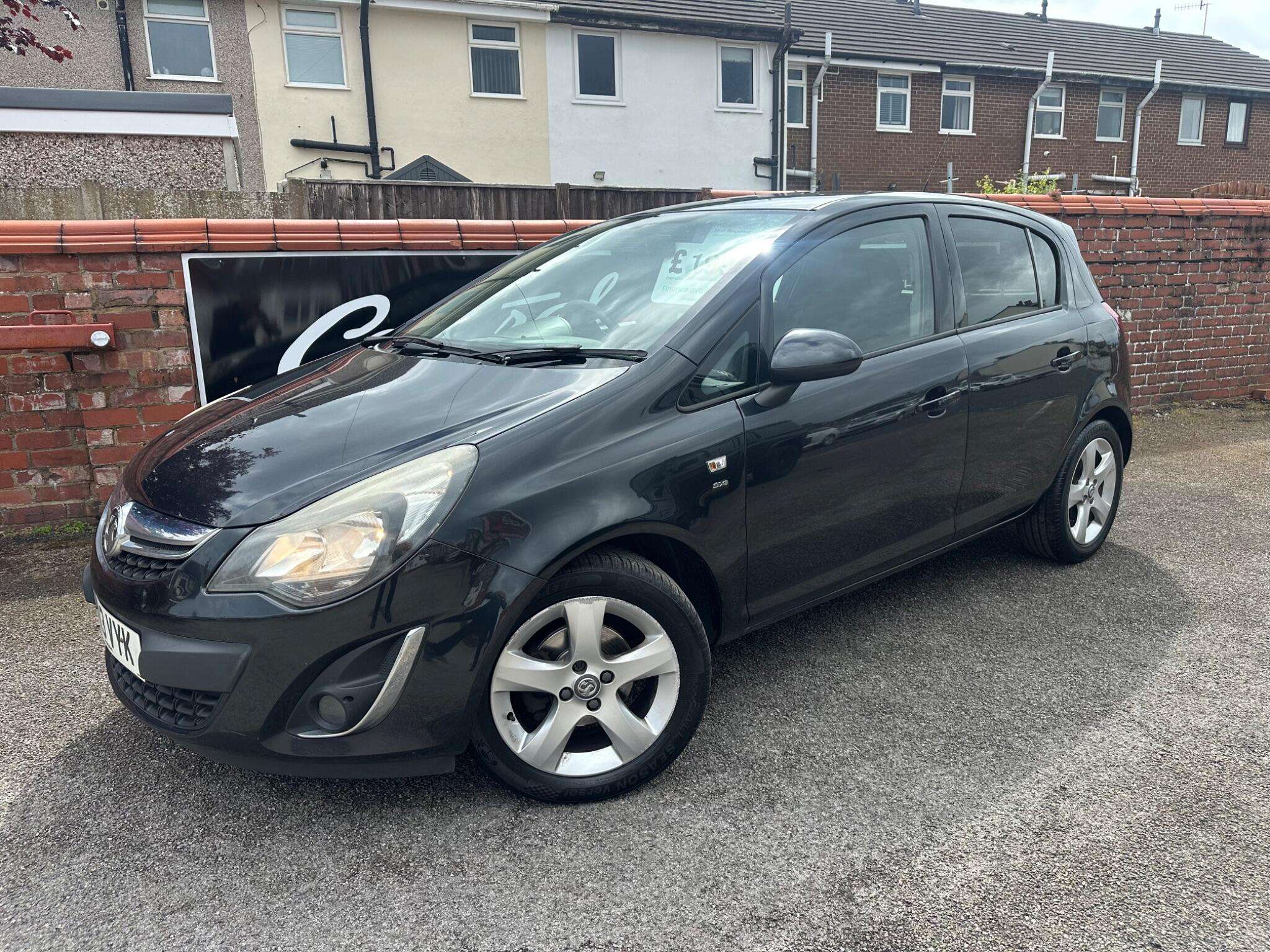 A 2013 VAUXHALL CORSA 1.2 16V SXi Hatchback 5dr Petrol Manual Euro 5 (A/C) (85 ps) A 2013 VAUXHALL CORSA 1.2 16V SXi Hatchback 5dr Petrol Manual Euro 5 (A/C) (85 ps)