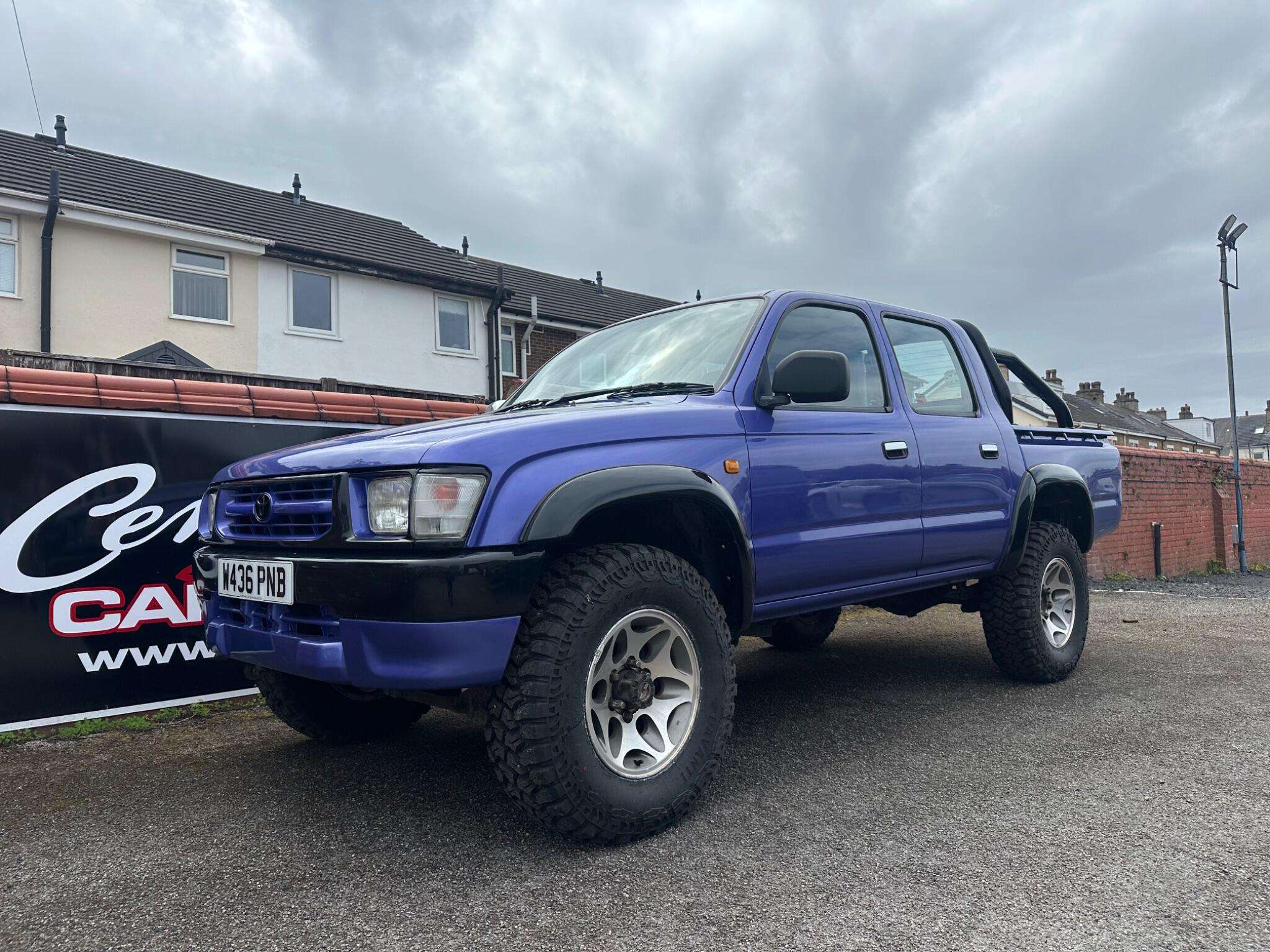 2000 TOYOTA HILUX 2000 TOYOTA HILUX