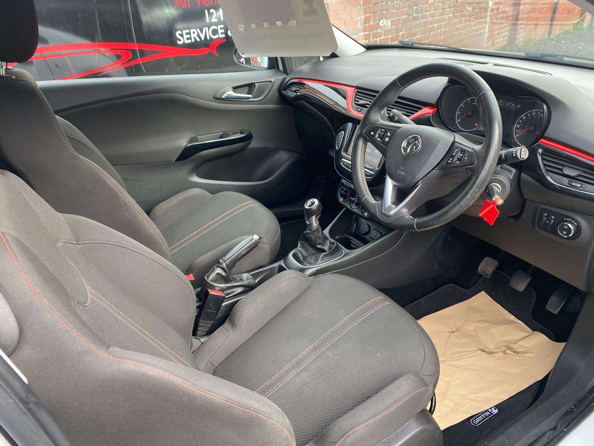 A 2019 VAUXHALL CORSA 1.4i ecoTEC Griffin Hatchback 3dr Petrol Manual Euro 6 (75 ps) A 2019 VAUXHALL CORSA 1.4i ecoTEC Griffin Hatchback 3dr Petrol Manual Euro 6 (75 ps)