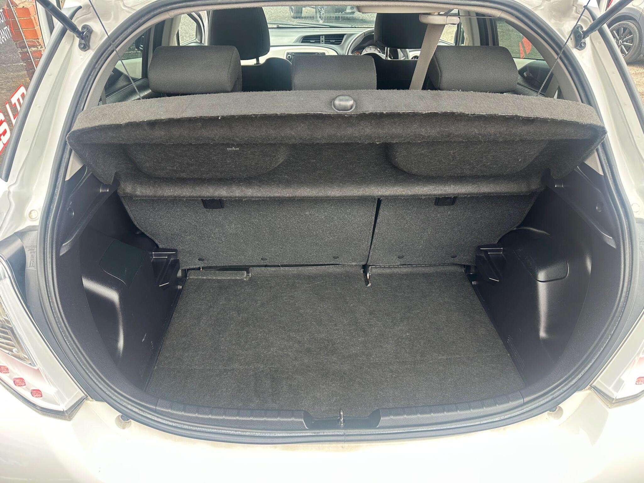 2013 TOYOTA YARIS 2013 TOYOTA YARIS