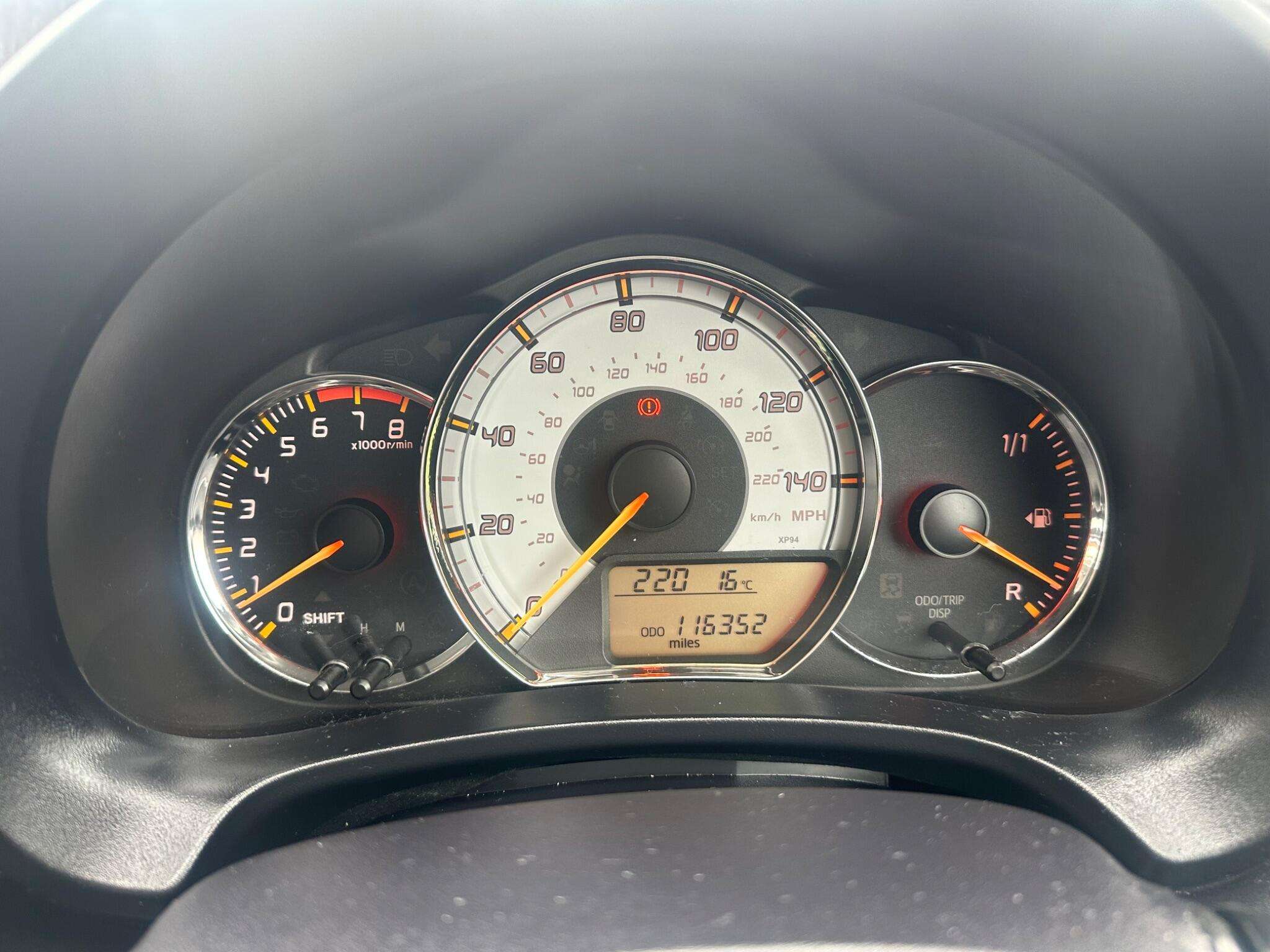 2013 TOYOTA YARIS 2013 TOYOTA YARIS