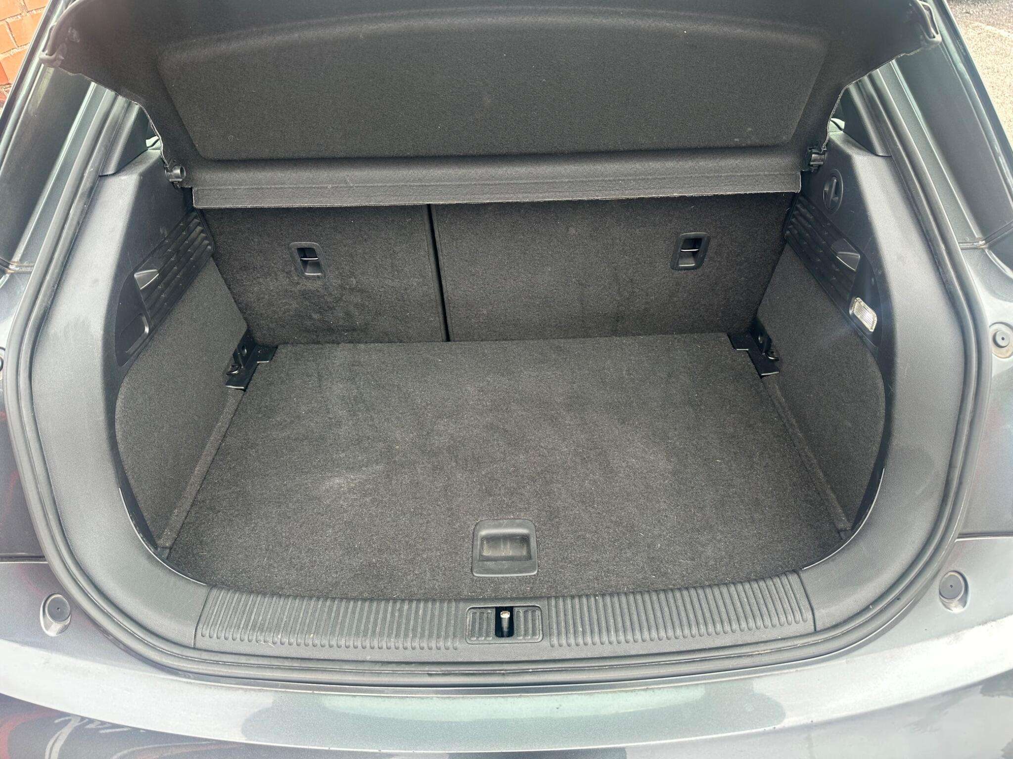 2017 AUDI A1 2017 AUDI A1