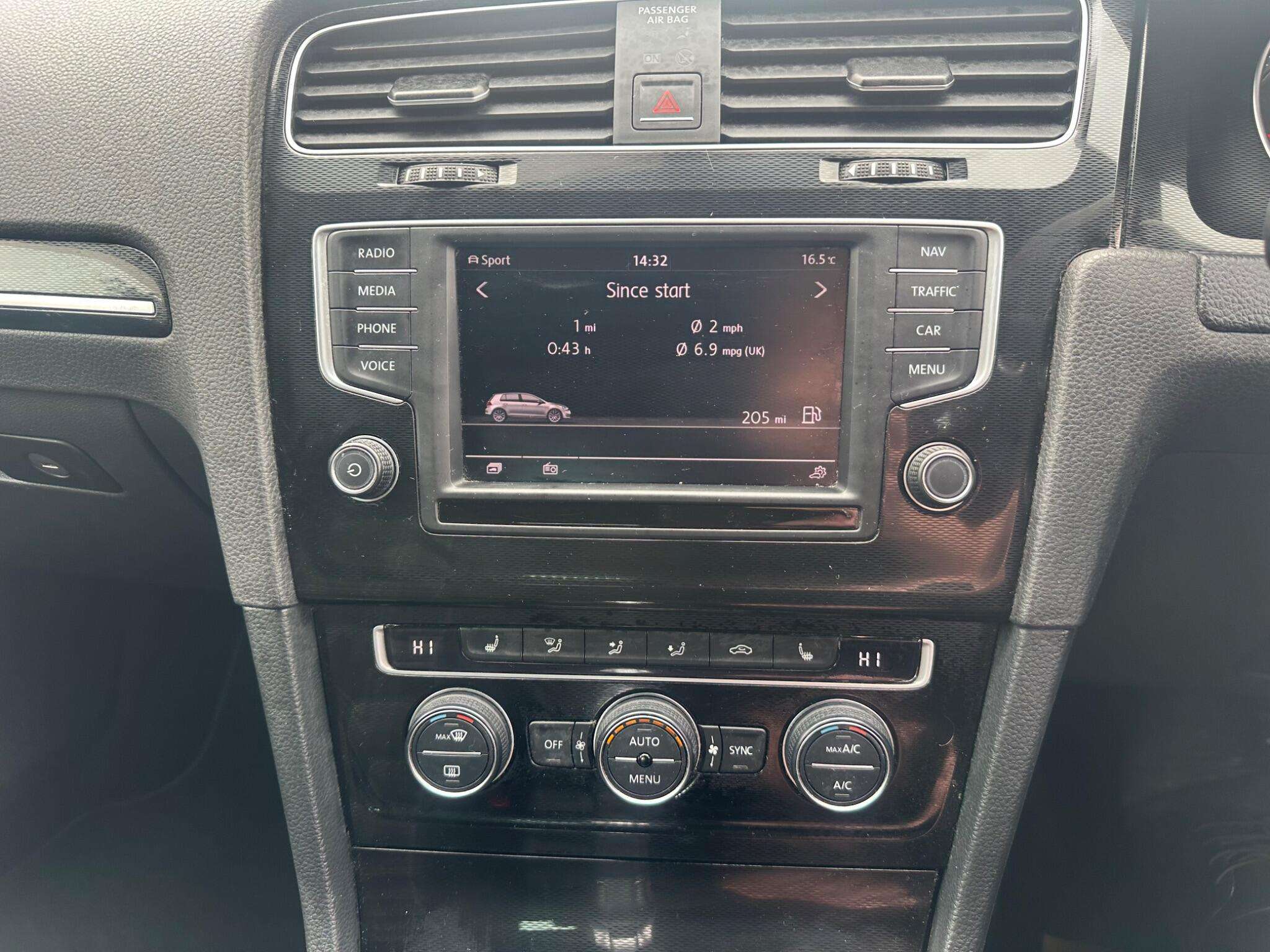 2016 VOLKSWAGEN GOLF 2016 VOLKSWAGEN GOLF