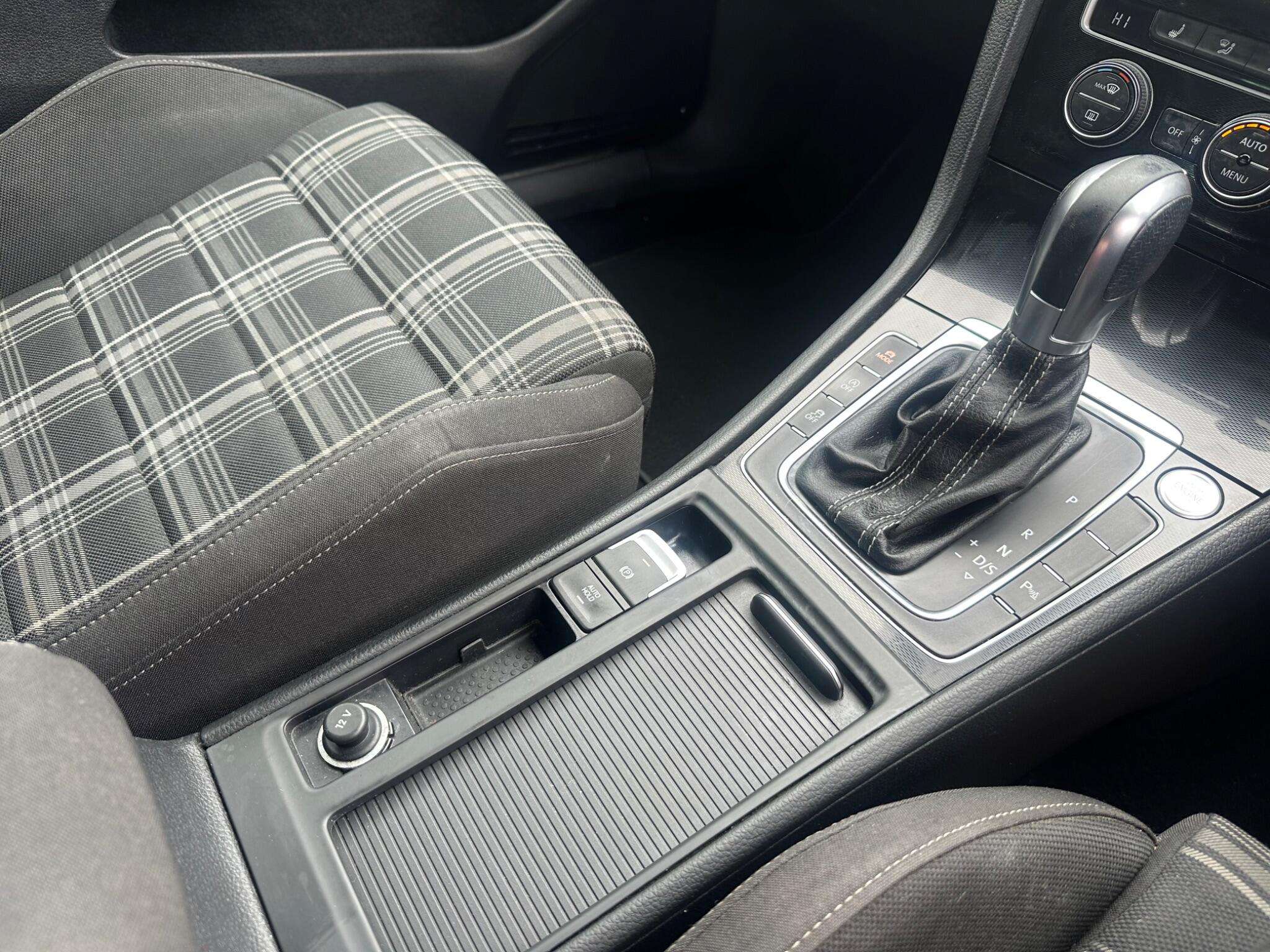 2016 VOLKSWAGEN GOLF 2016 VOLKSWAGEN GOLF