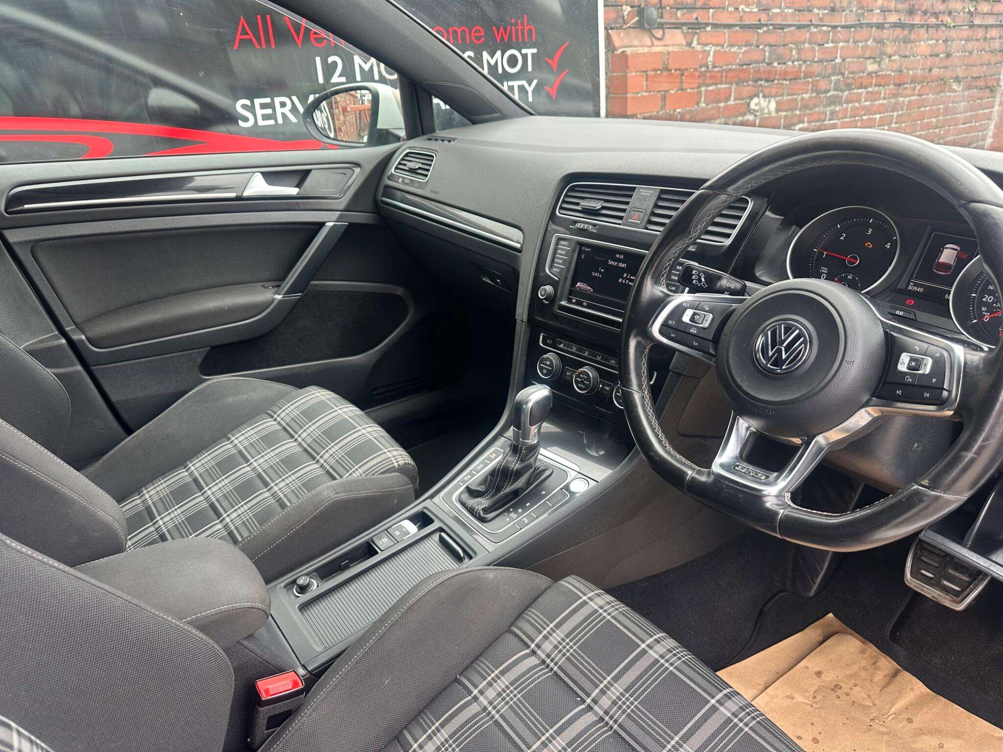 2016 VOLKSWAGEN GOLF 2016 VOLKSWAGEN GOLF