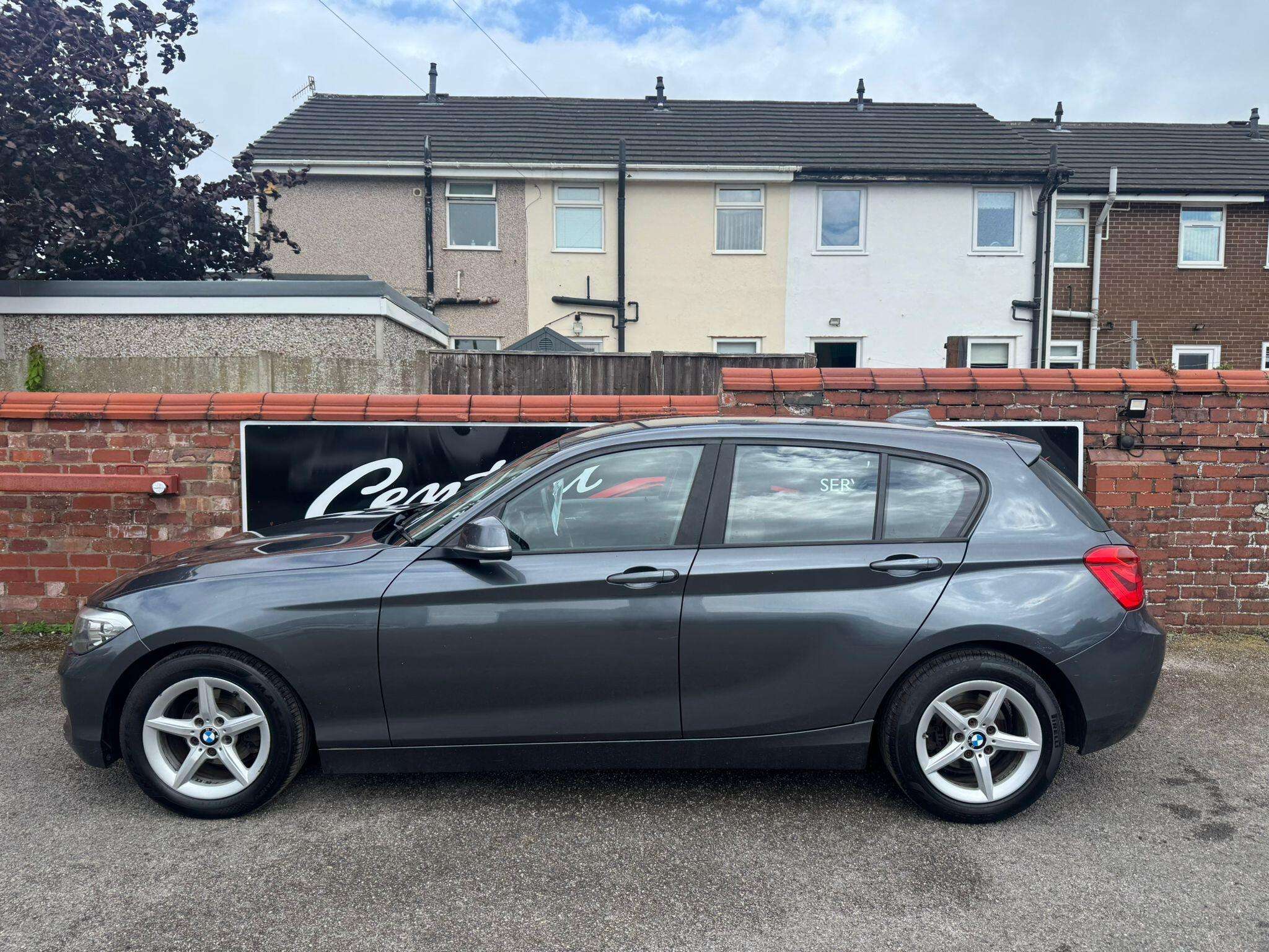 A 2017 BMW 1 SERIES 1.5 116d ED Plus Hatchback 5dr Diesel Manual Euro 6 (s/s) (116 ps) A 2017 BMW 1 SERIES 1.5 116d ED Plus Hatchback 5dr Diesel Manual Euro 6 (s/s) (116 ps)
