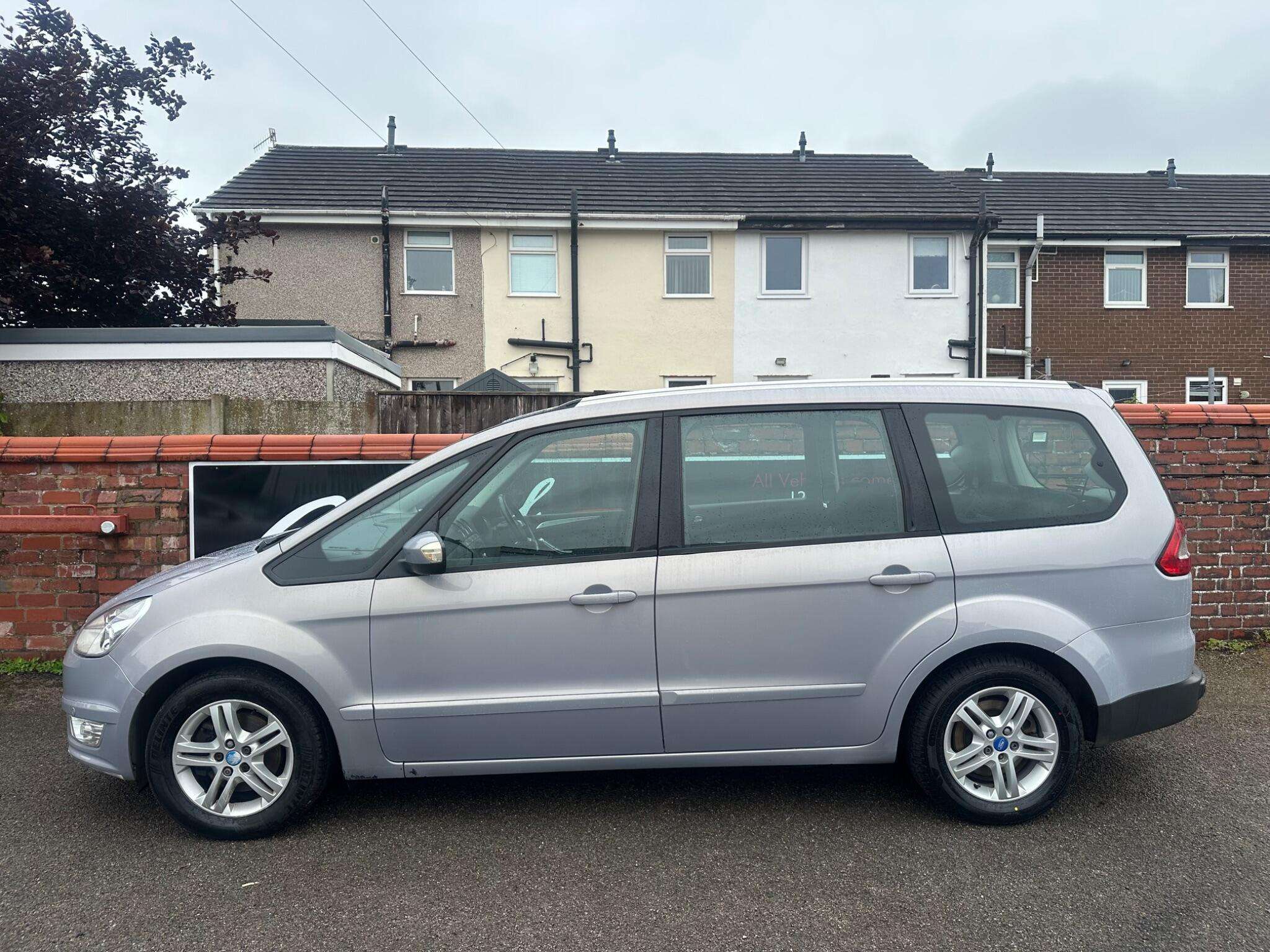 A 2010 FORD GALAXY ZETEC TDCI A 2010 FORD GALAXY ZETEC TDCI