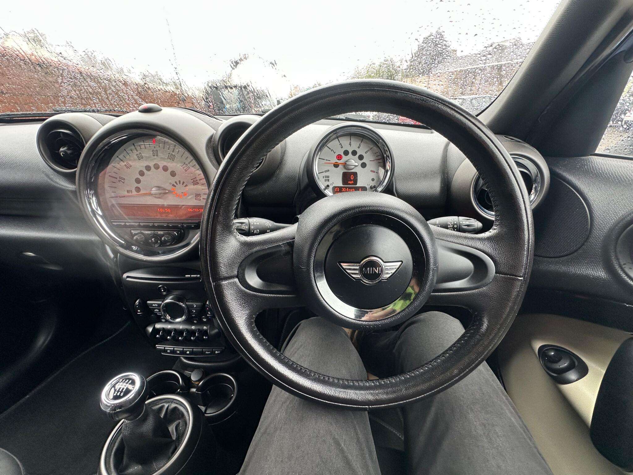 2011 MINI COUNTRYMAN 2011 MINI COUNTRYMAN