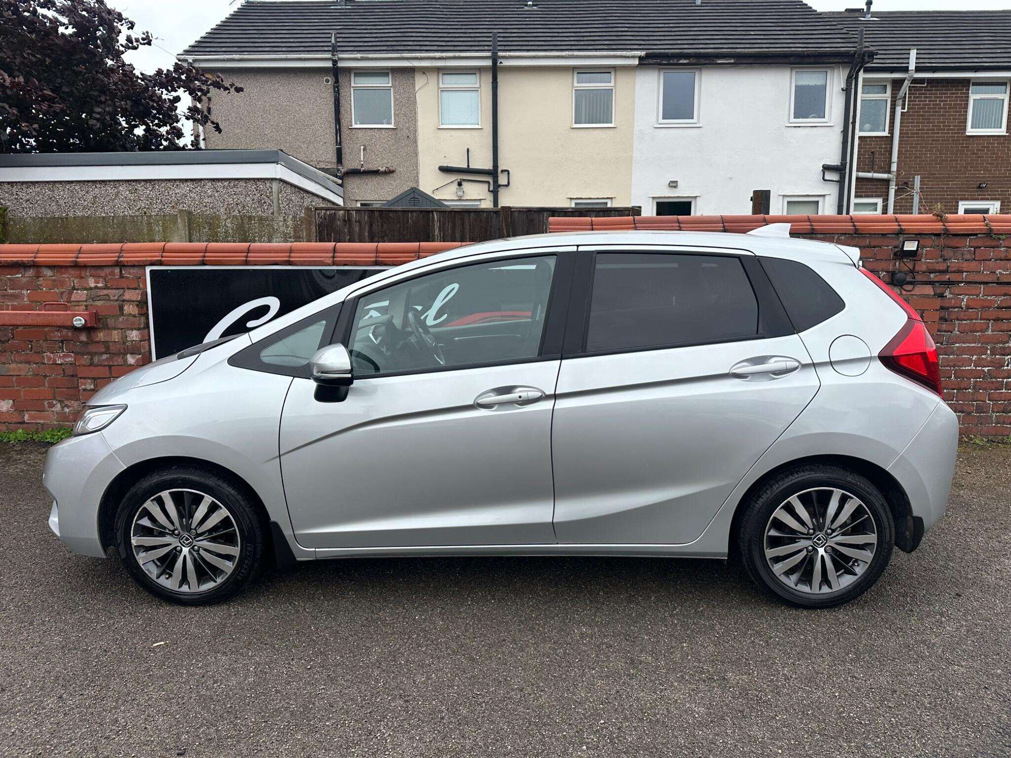 2016 HONDA JAZZ 2016 HONDA JAZZ