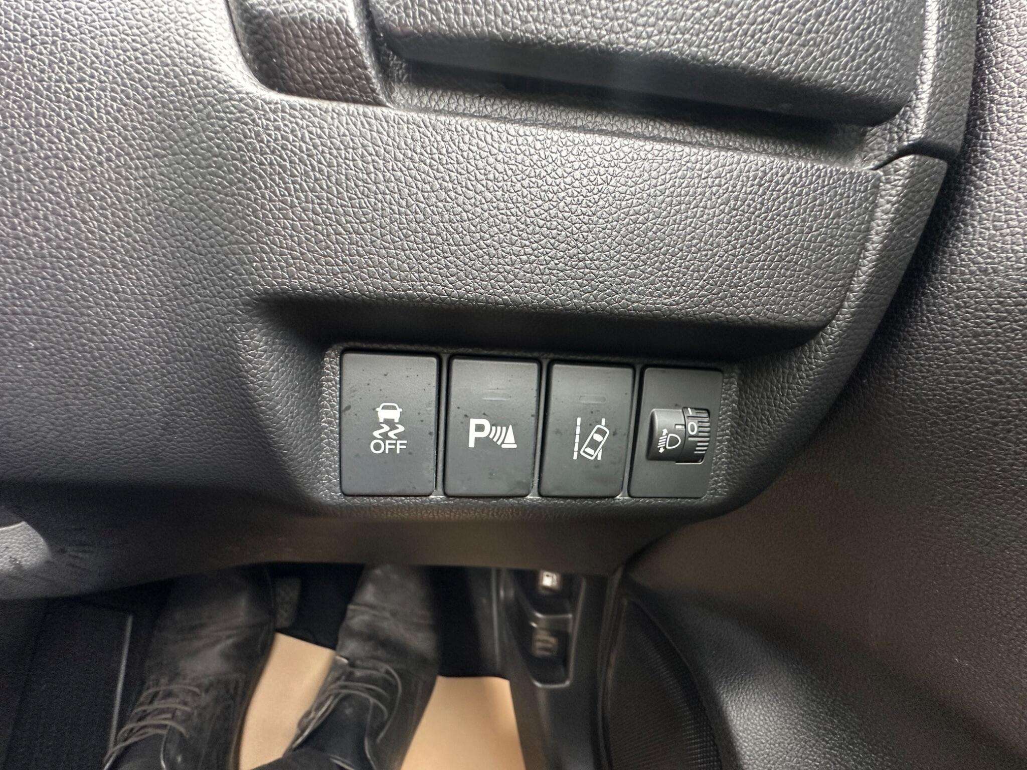 2016 HONDA JAZZ 2016 HONDA JAZZ
