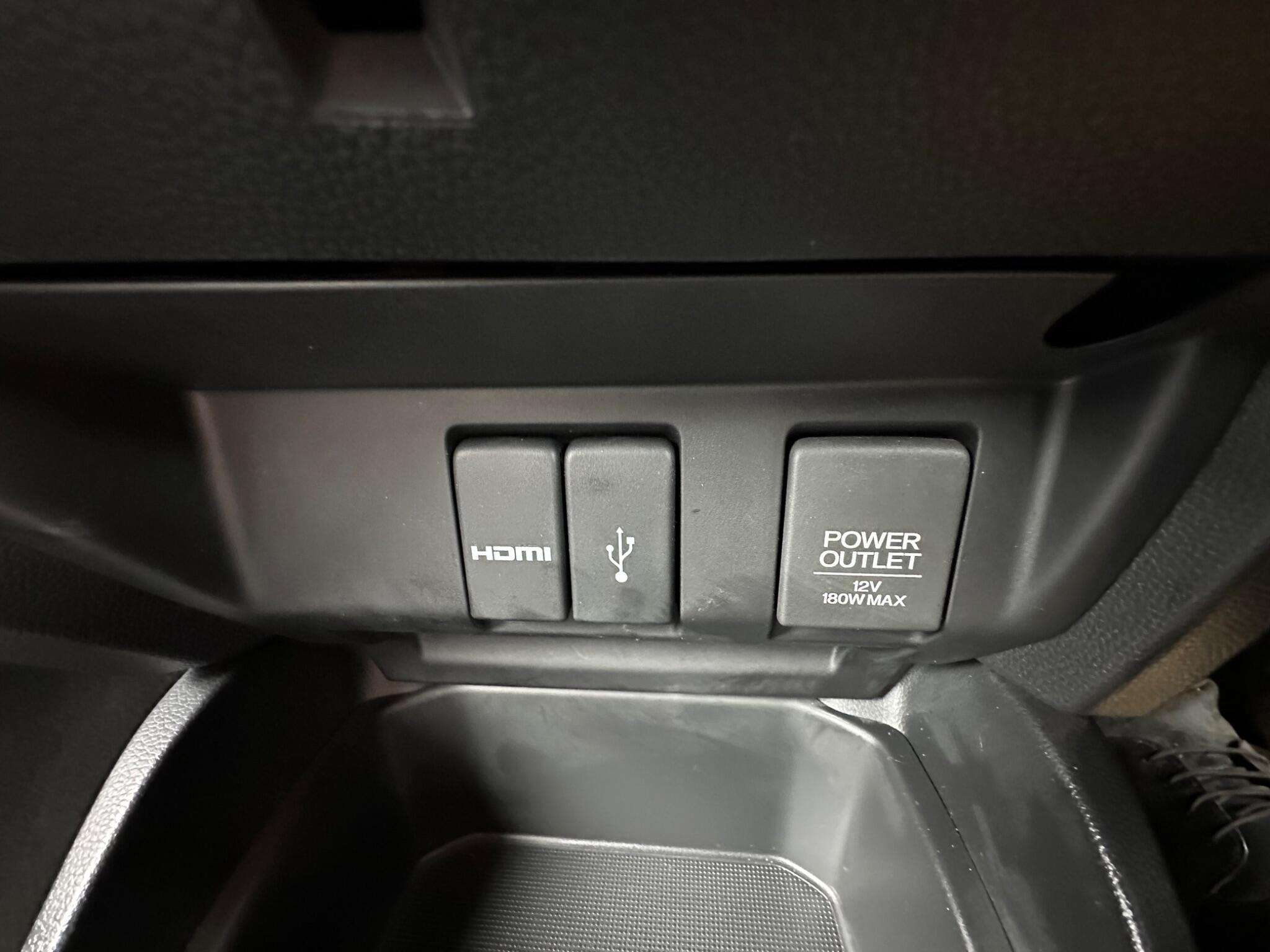 2016 HONDA JAZZ 2016 HONDA JAZZ