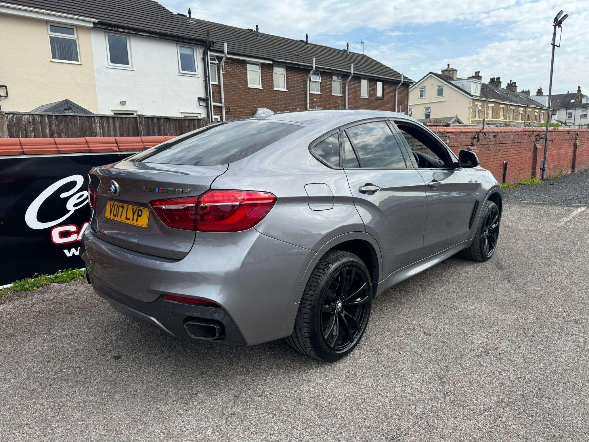 2017 BMW X6 2017 BMW X6