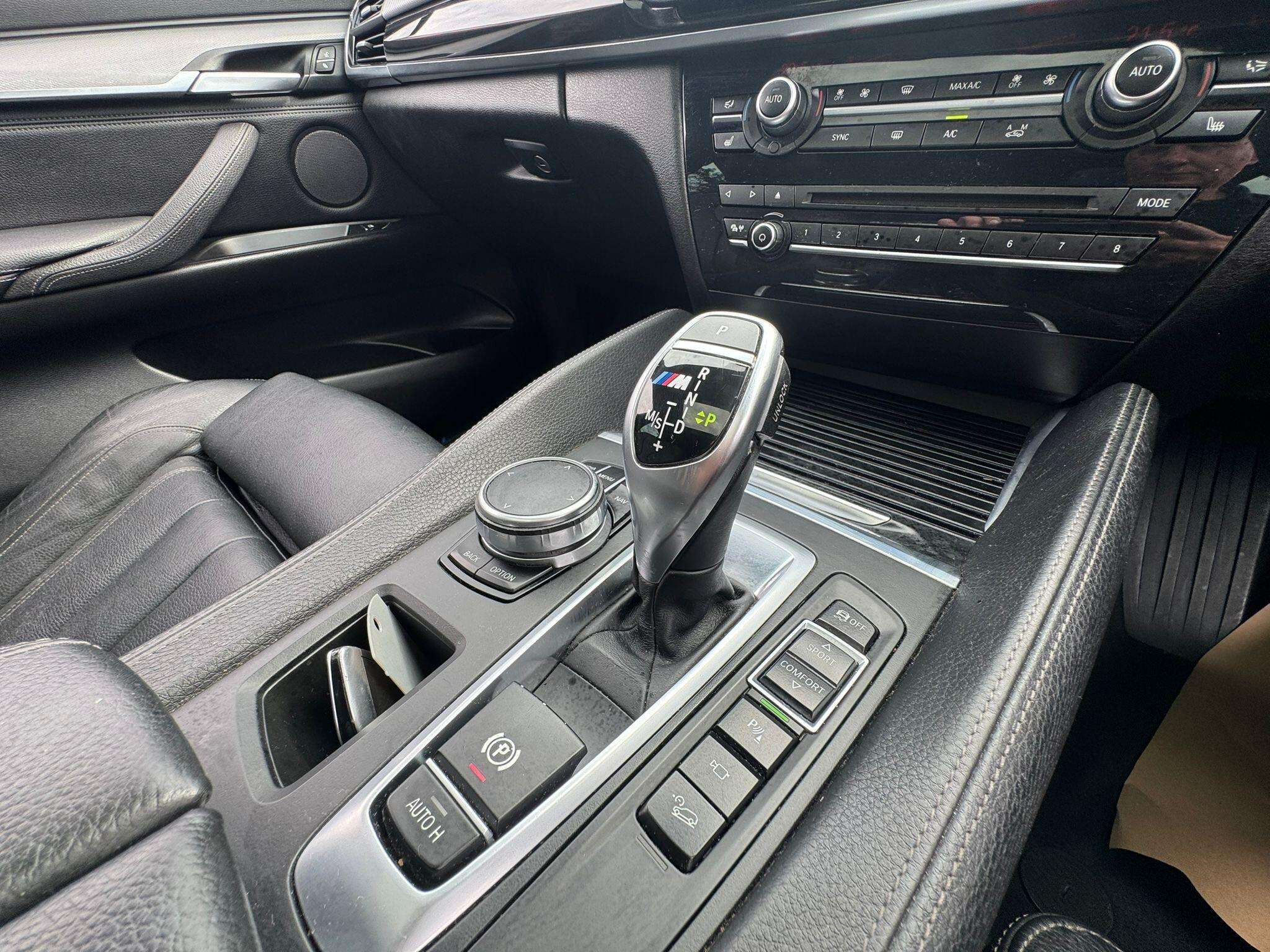 2017 BMW X6 2017 BMW X6